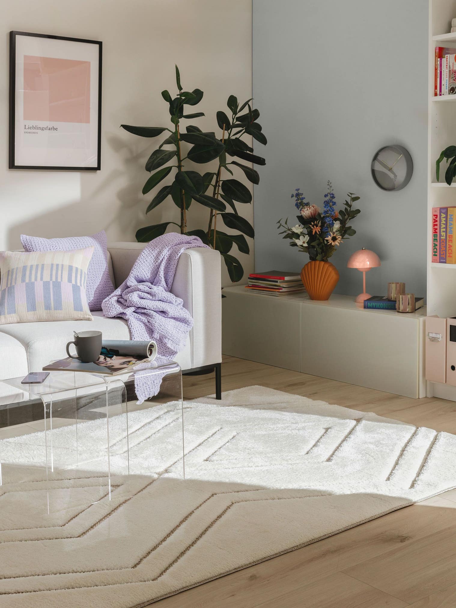 Teppich aus 63% Polyester, 37% Polypropylen in Weiß mit 11 bis 20 mm hohem Flor von benuta Pop