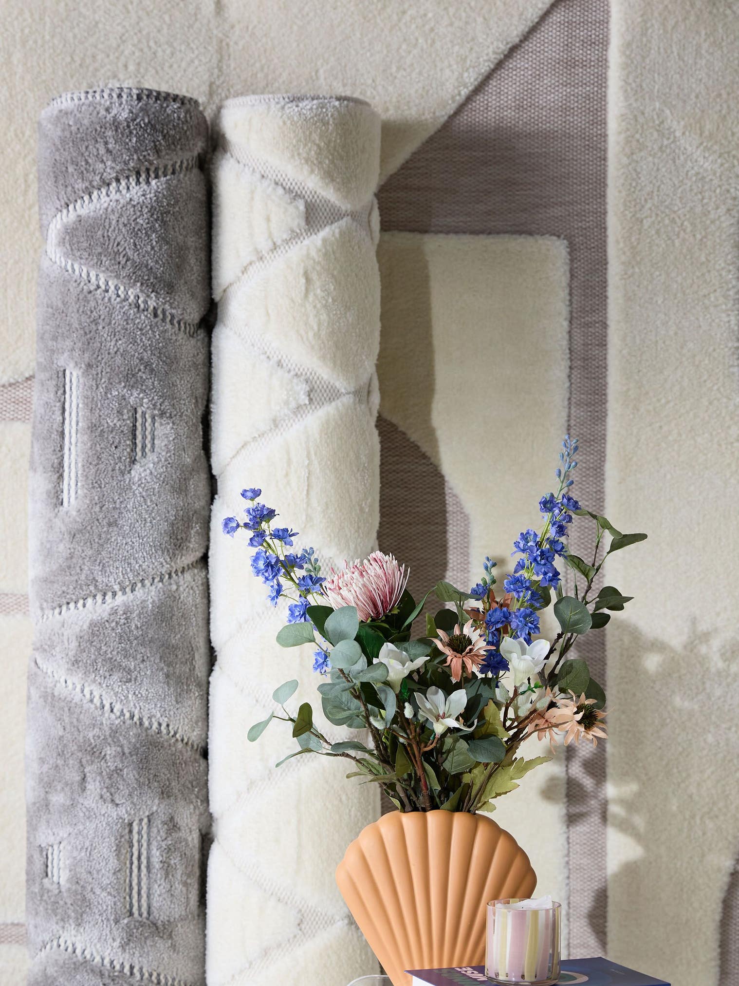 Teppich aus 63% Polyester, 37% Polypropylen in Grau mit 11 bis 20 mm hohem Flor von benuta Pop