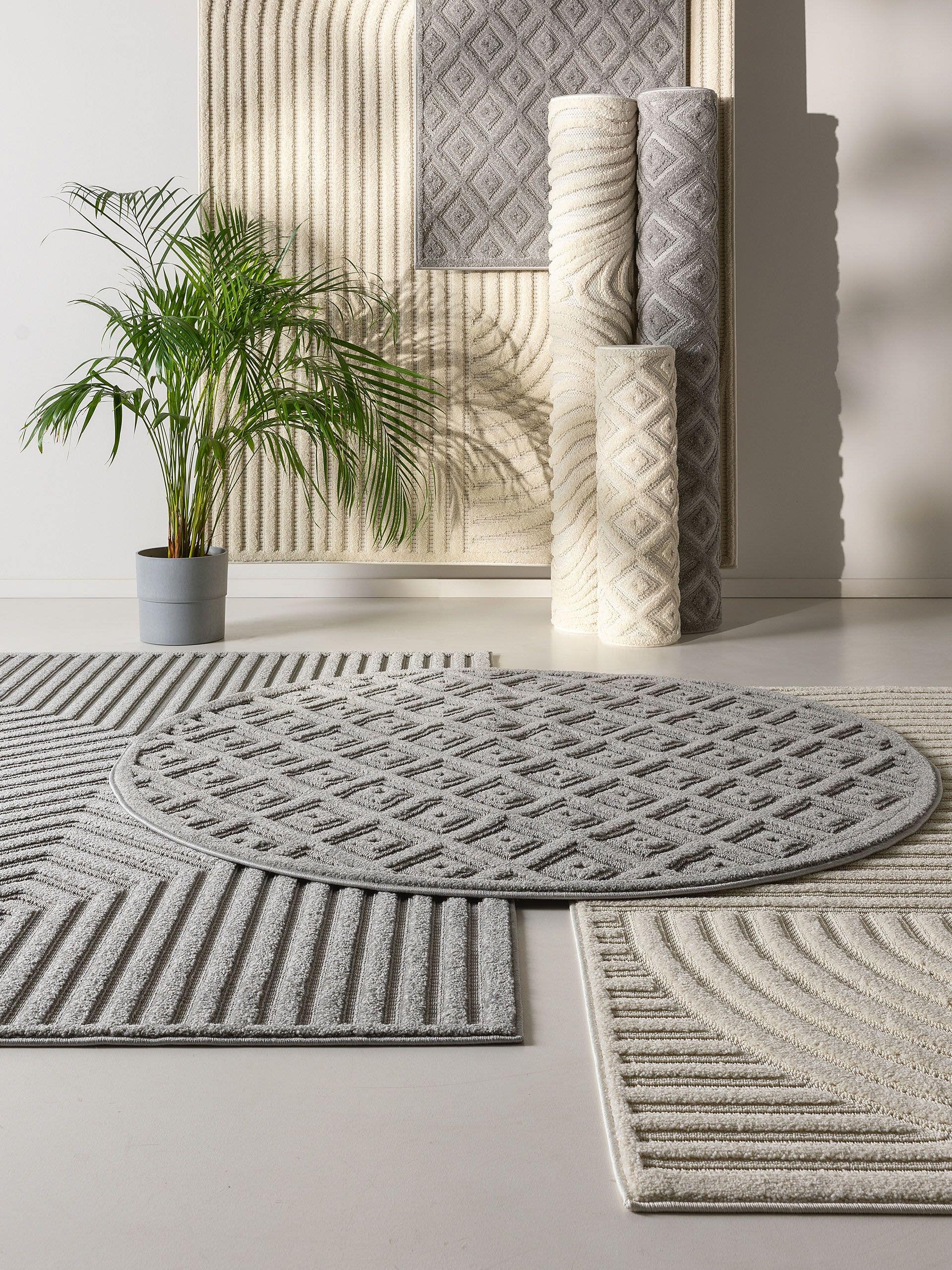 Rug made of 100% Polypropylene in White with a 11 - 20 mm high pile by benuta Basic