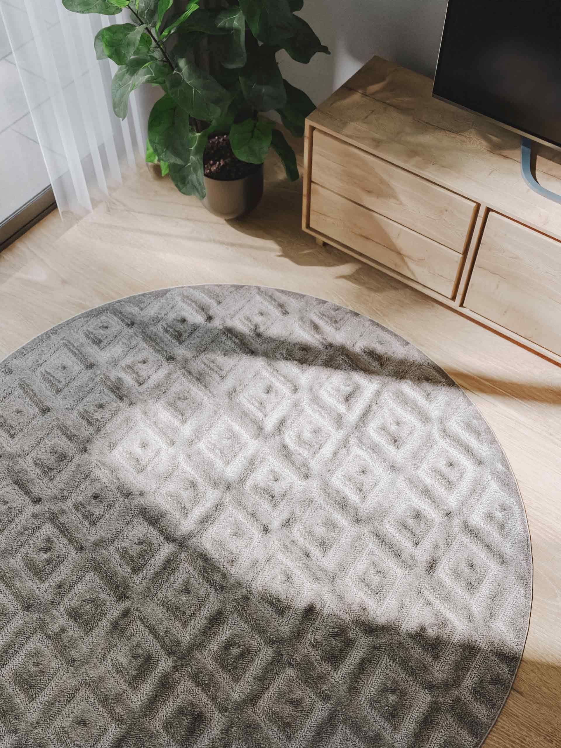 Matta av 100% Polypropylen i Grå med 11 - 20 mm hög lugg från benuta Basic