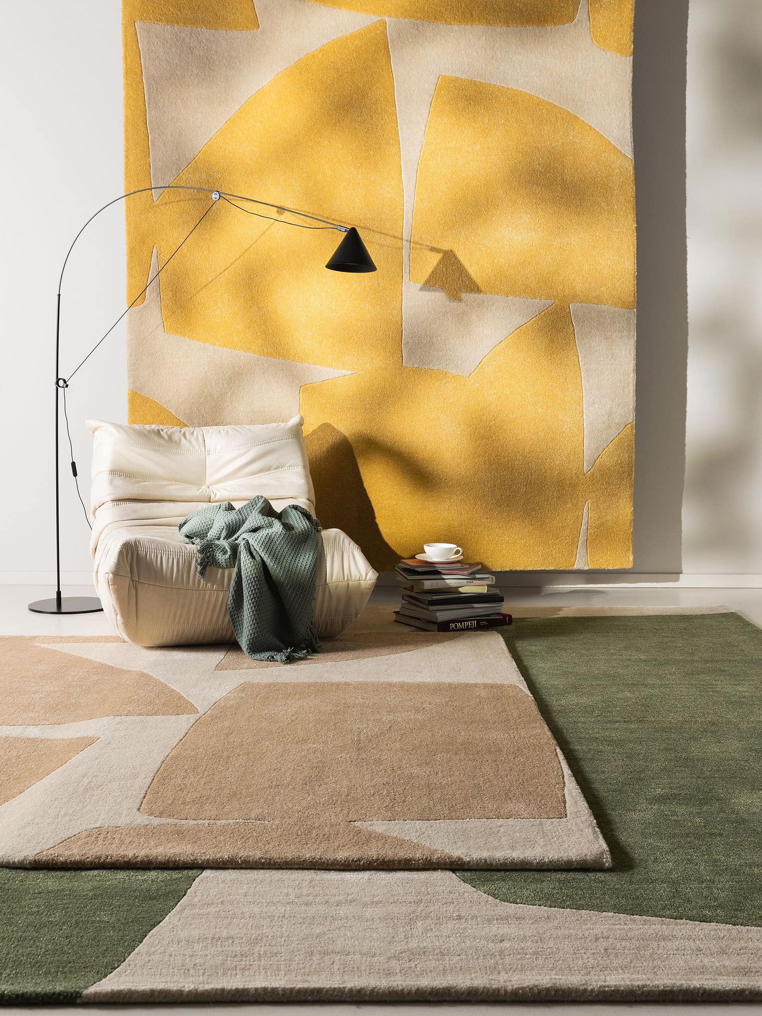 Tapis en 100% Polyester en Beige avec une pile de 6 - 10 mm de hauteur de benuta Pure