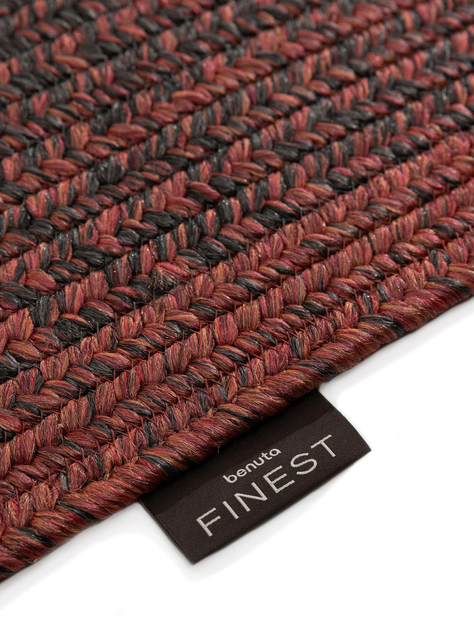 Rug made of 70% Polypropylene, 30% Polyester in Grey with a 1- 5 mm high pile by benuta Finest