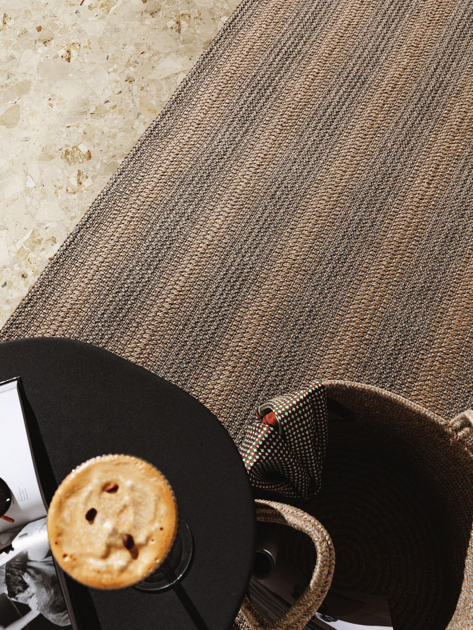 Teppich aus 100% Polypropylen in Beige mit bis 5 mm hohem Flor von benuta Finest