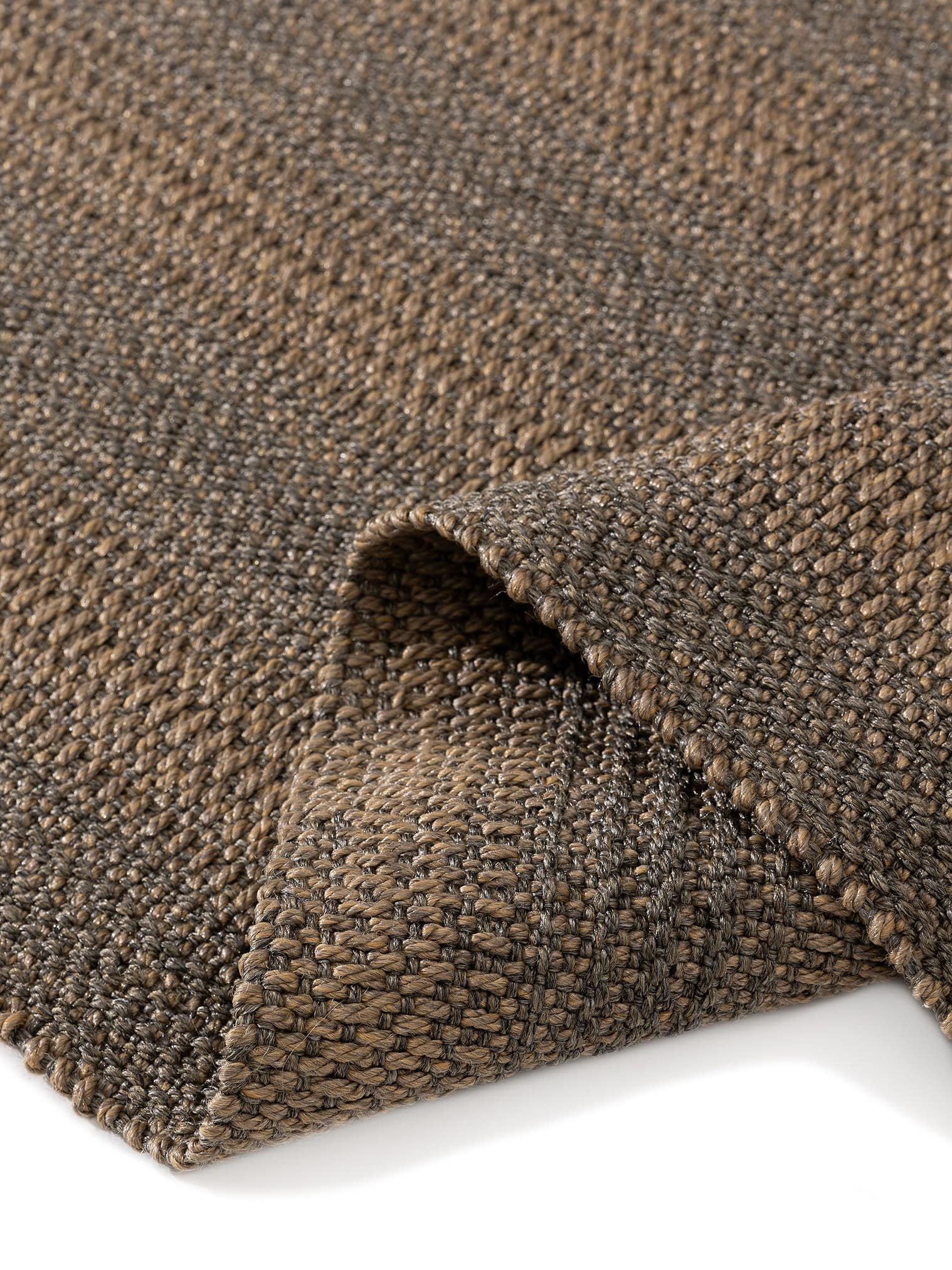 Teppich aus 100% Polypropylen in Beige mit bis 5 mm hohem Flor von benuta Finest