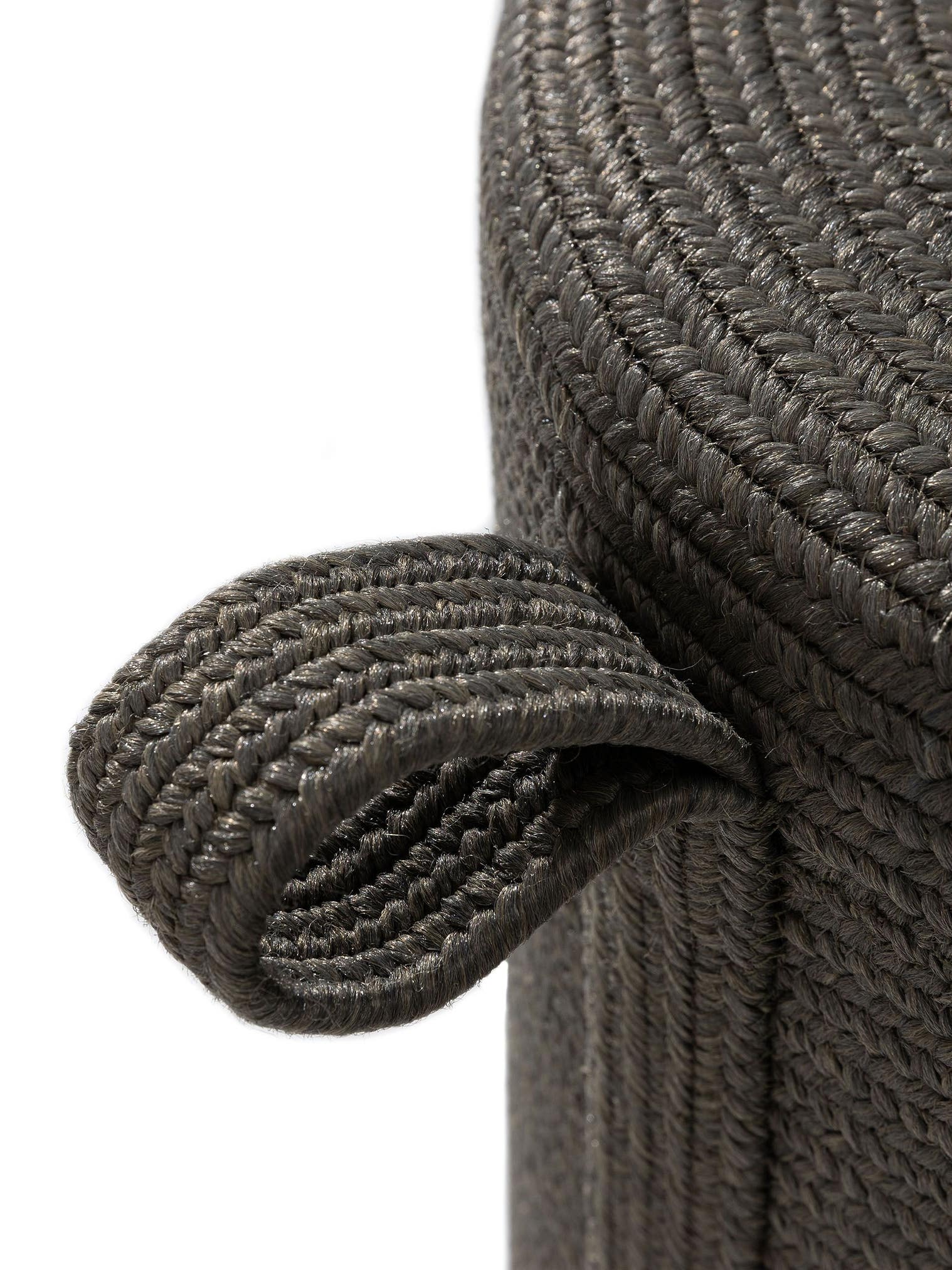 In- & Outdoor Pouf Noe Dunkelgrau im Design Uni aus 100% Polypropylen von benuta Finest