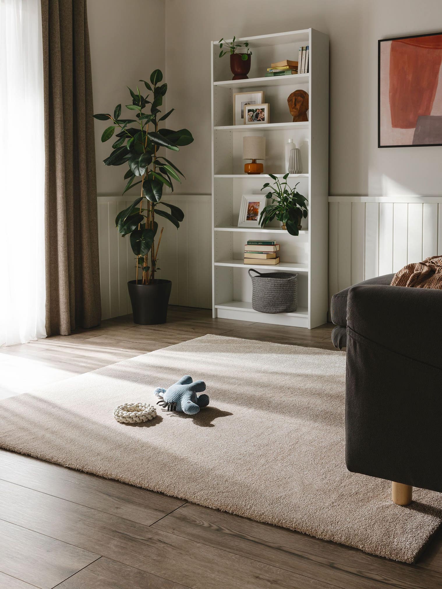 Teppich aus 100% Polypropylen in Beige mit 11 bis 20 mm hohem Flor von benuta Nest