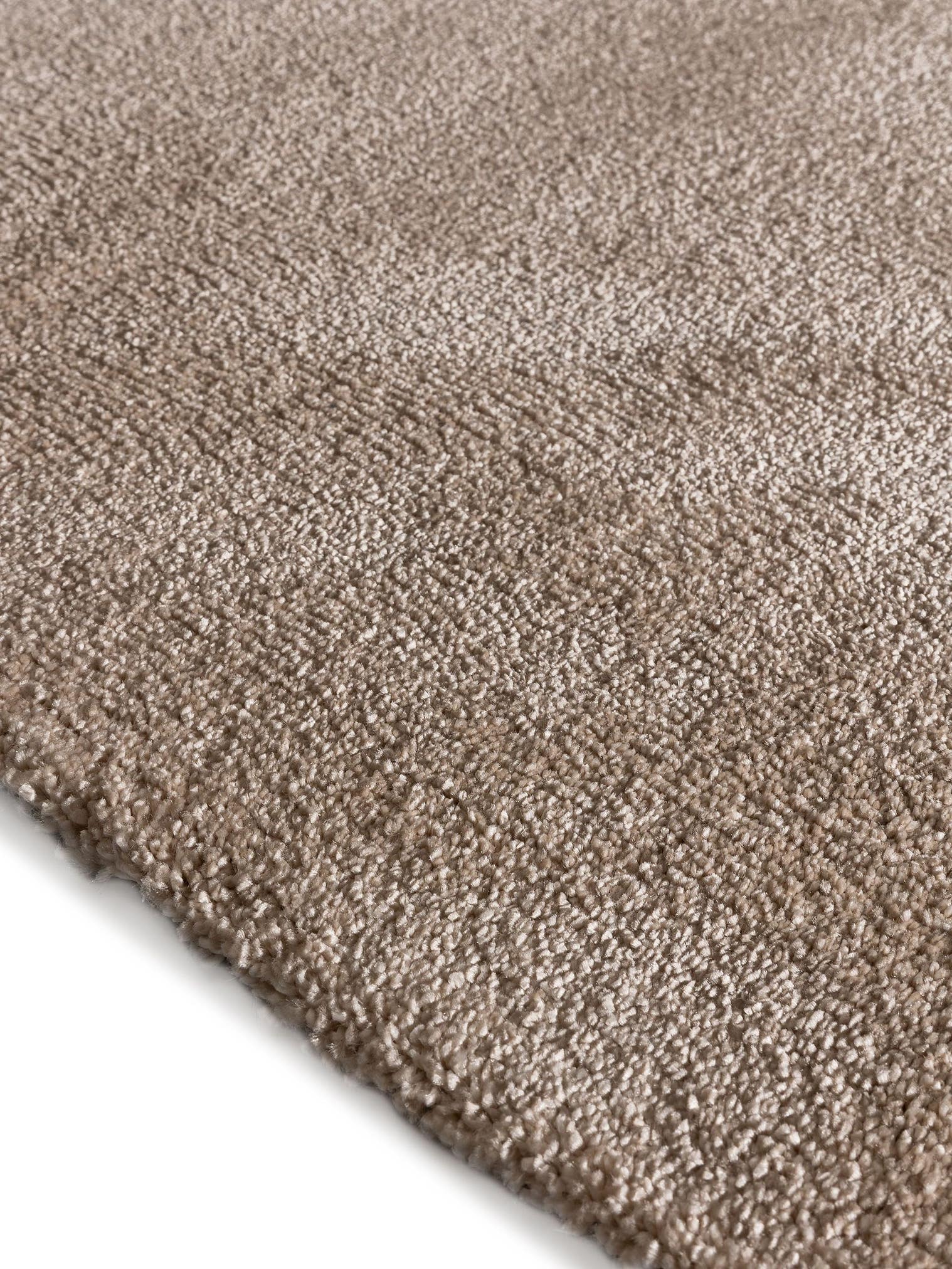 Teppich aus 100% Polypropylen in Beige mit 11 bis 20 mm hohem Flor von benuta Nest