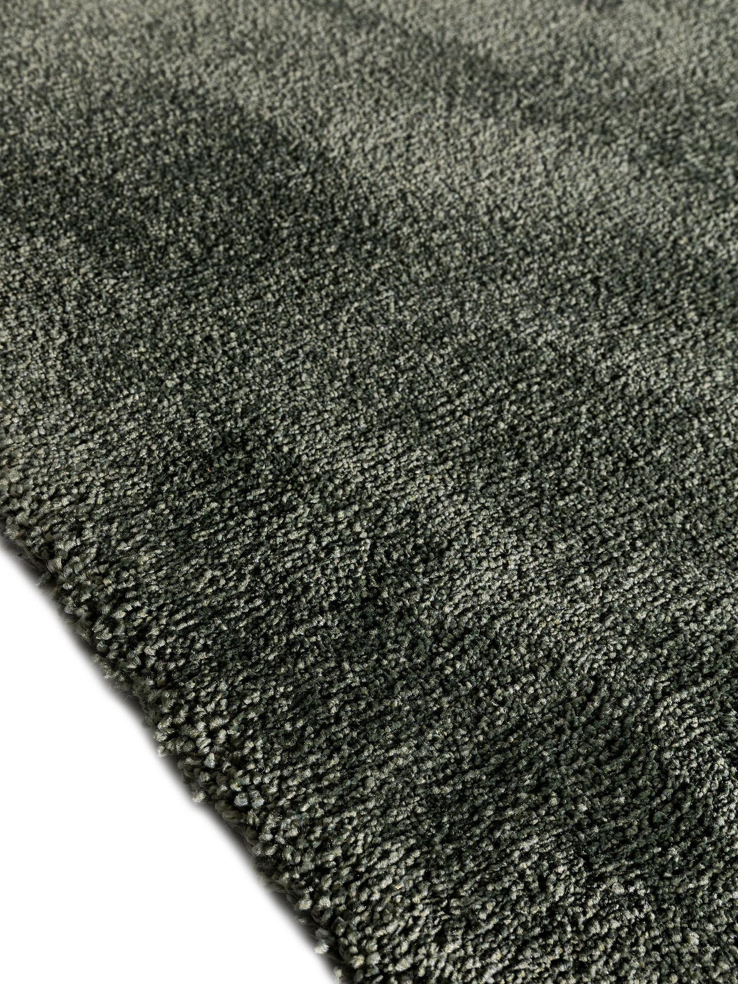 Teppich aus 100% Polypropylen in Grün mit 11 bis 20 mm hohem Flor von benuta Nest