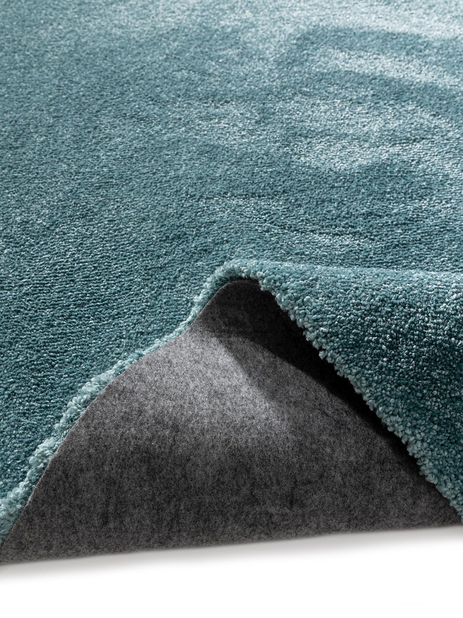 Rug made of 100% Polypropylene in Turquoise with a 11 - 20 mm high pile by benuta Nest