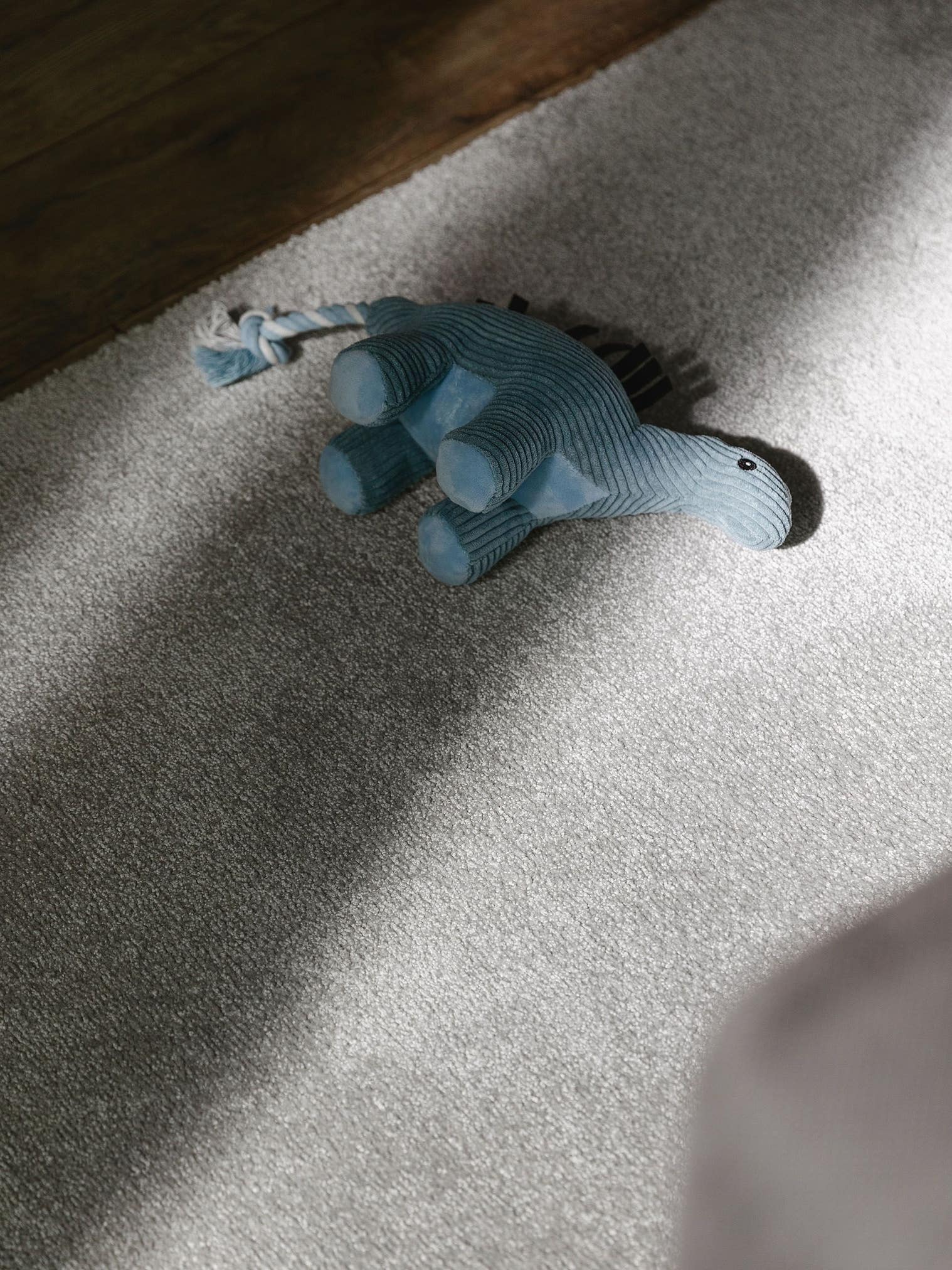Teppich aus 100% Polypropylen in Grau mit 11 bis 20 mm hohem Flor von benuta Nest