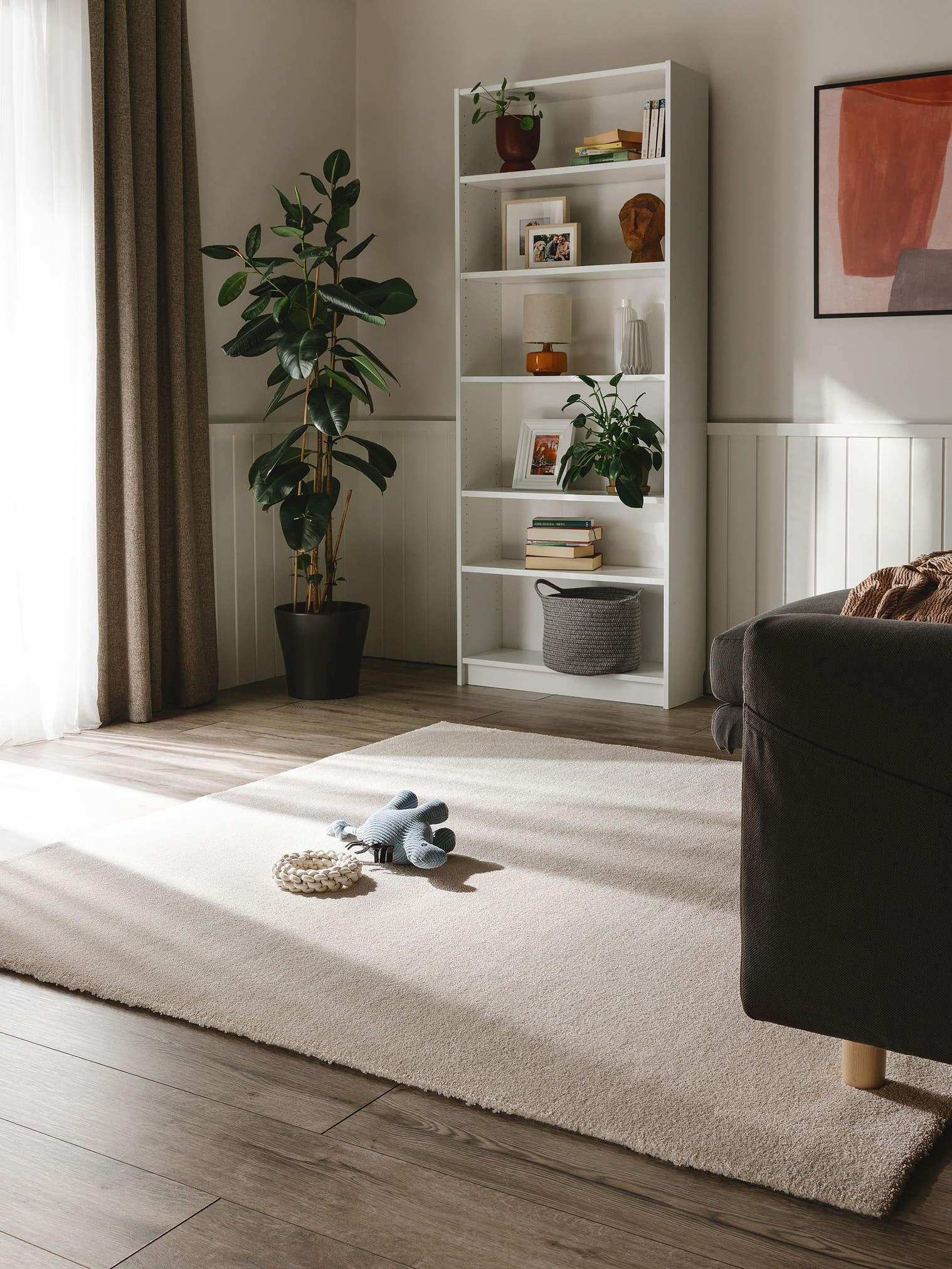 Teppich aus 100% Polypropylen in Weiß mit 11 bis 20 mm hohem Flor von benuta Nest
