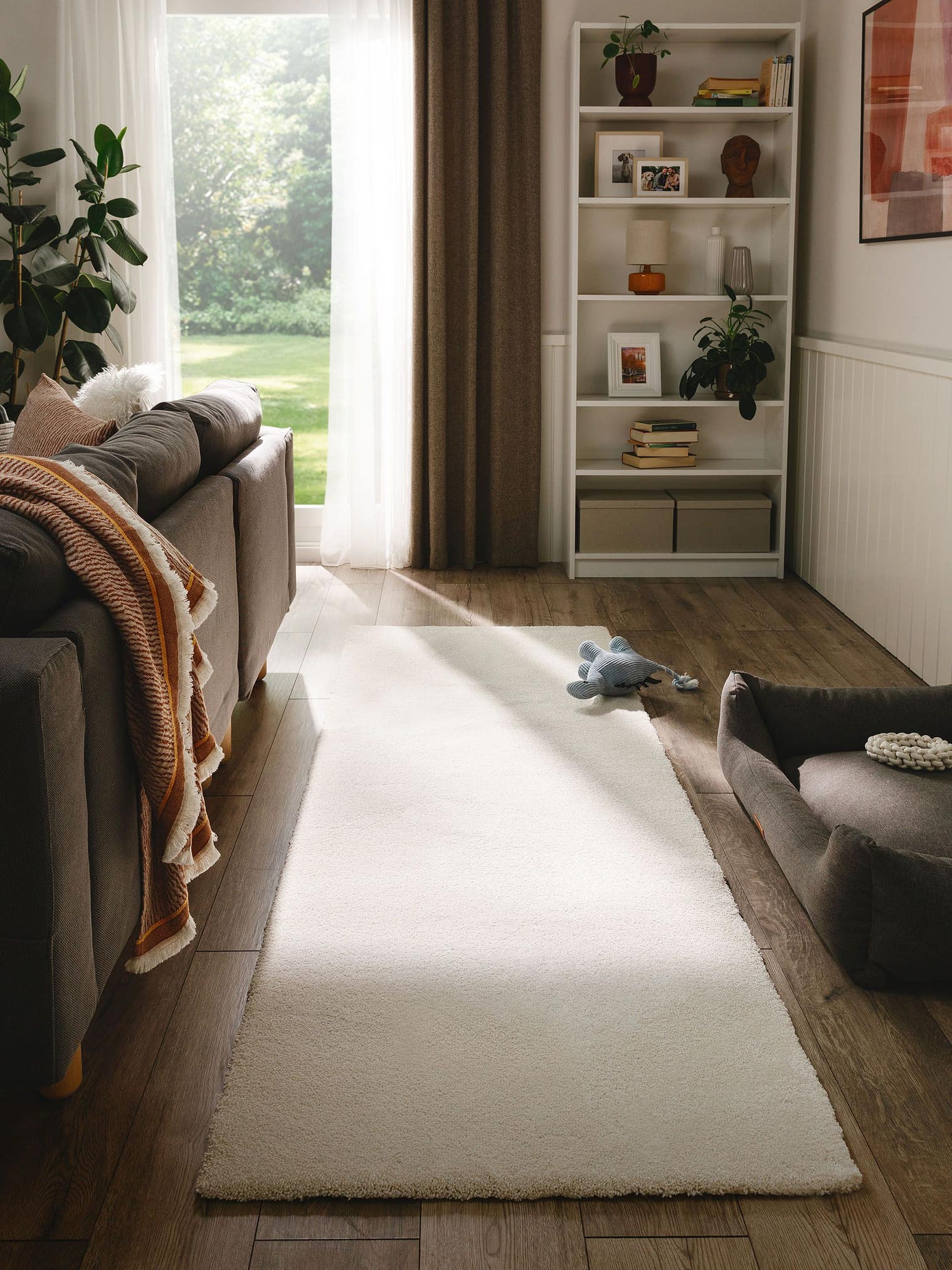 Teppich aus 100% Polypropylen in Weiß mit 11 bis 20 mm hohem Flor von benuta Nest