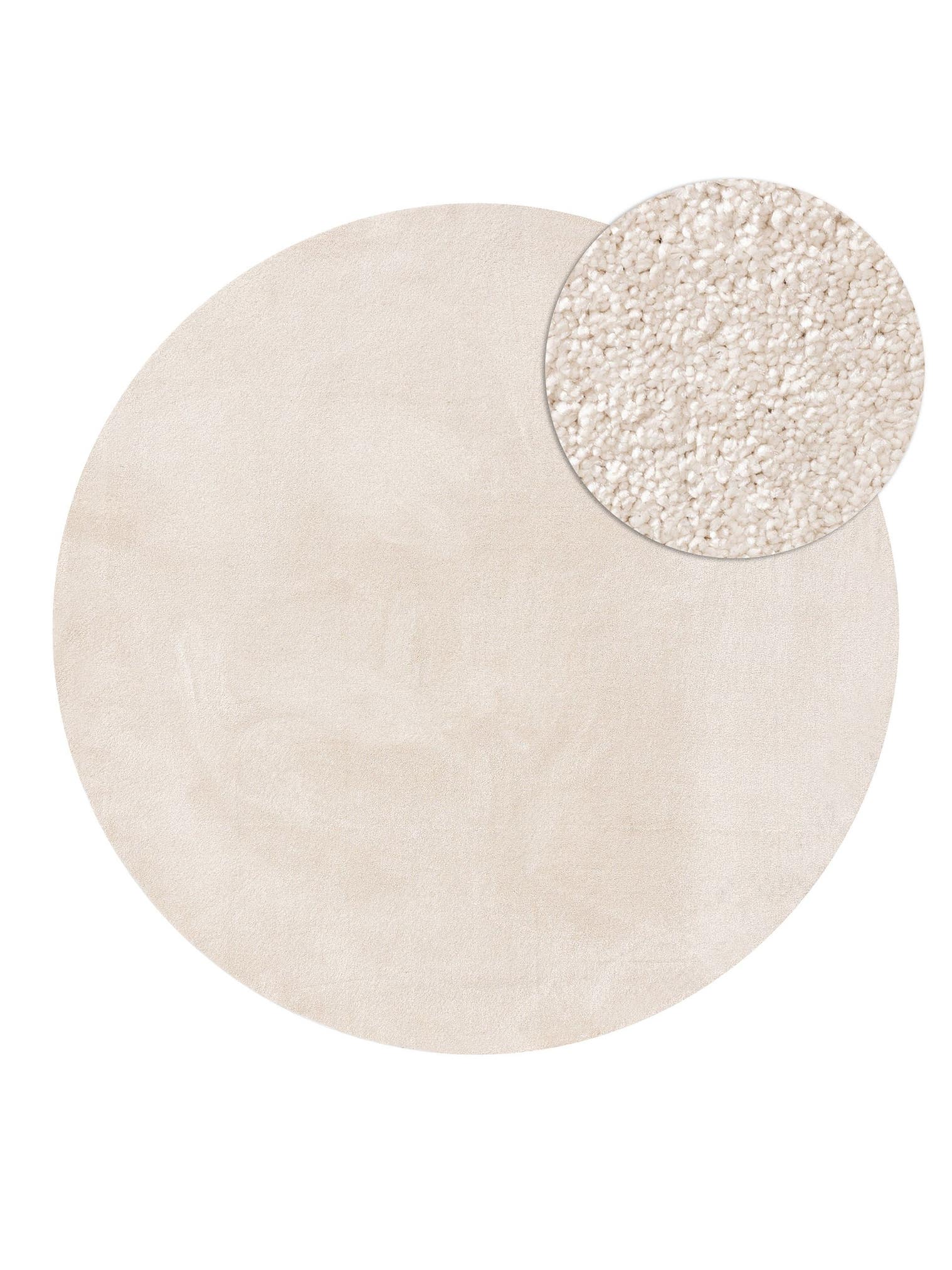Matta av 100% Polyester (30% återvunnen) i Vit med 11 - 20 mm hög lugg från benuta Nest