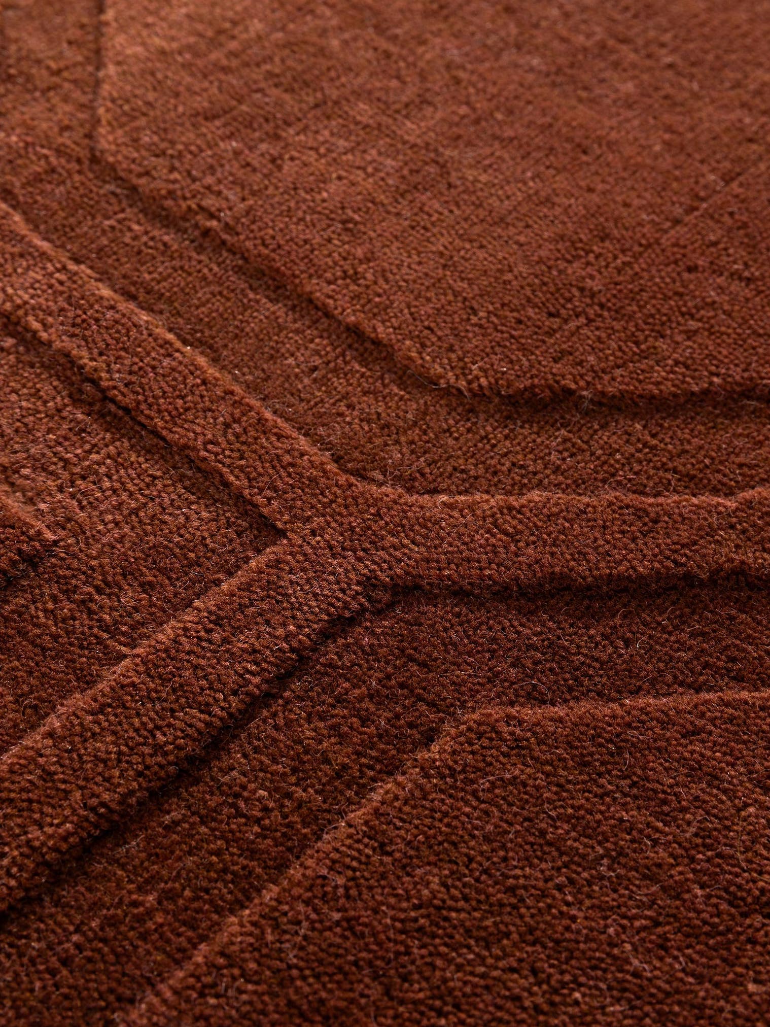 Teppich aus 50% Wolle, 50% Viskose in Braun mit 11 bis 20 mm hohem Flor von benuta Finest