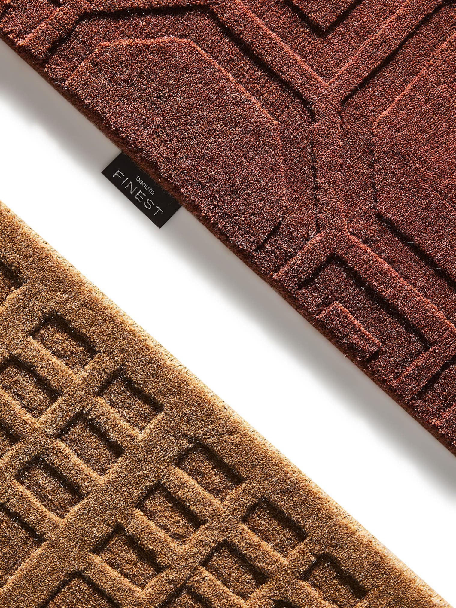 Tapis en 50% Laine, 50% Viscose en Beige avec une pile de 11 - 20 mm de hauteur de benuta Finest