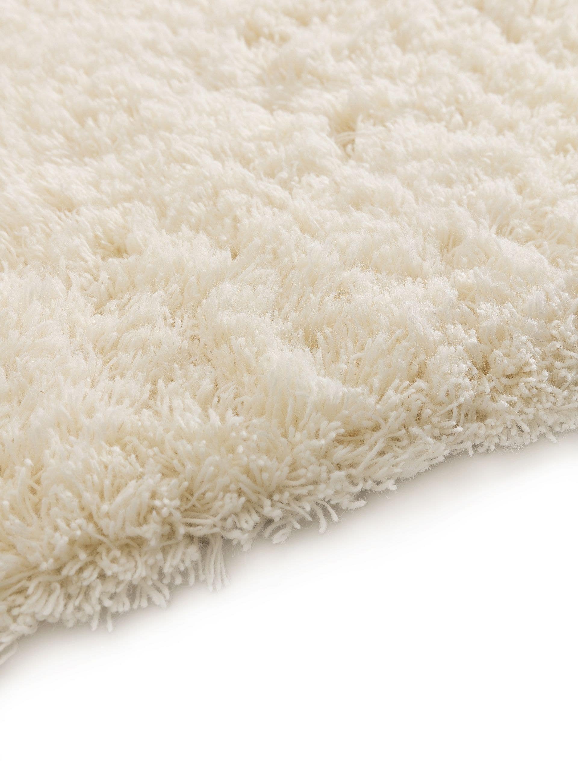 Tapijt van 100% Wol in Beige met een 71 - 80 mm hoge pool van benuta Pure