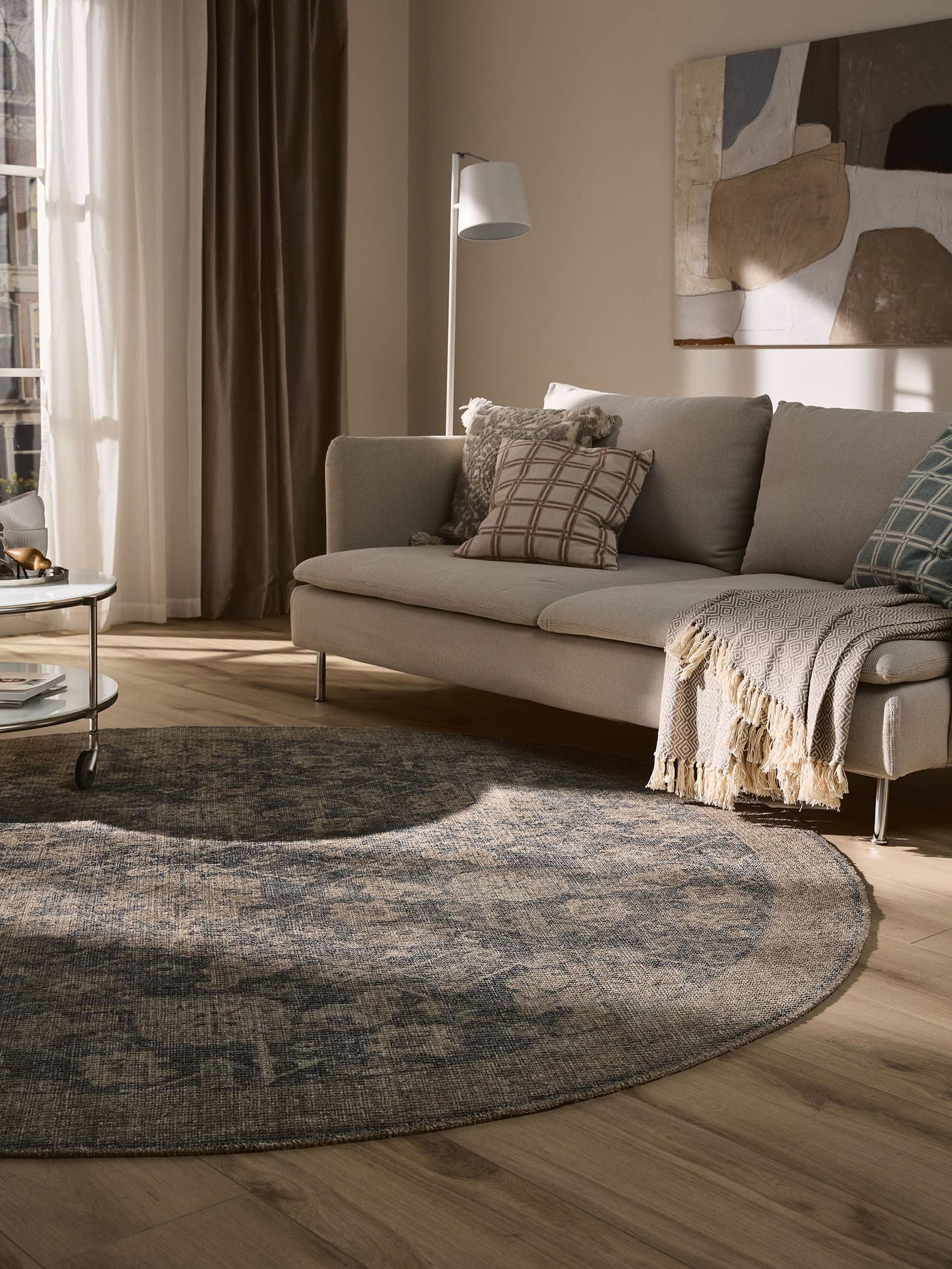 Tapijt van 50% Polyester, 50% Polycotton in Grijs met een 1- 5 mm hoge pool van benuta Nest