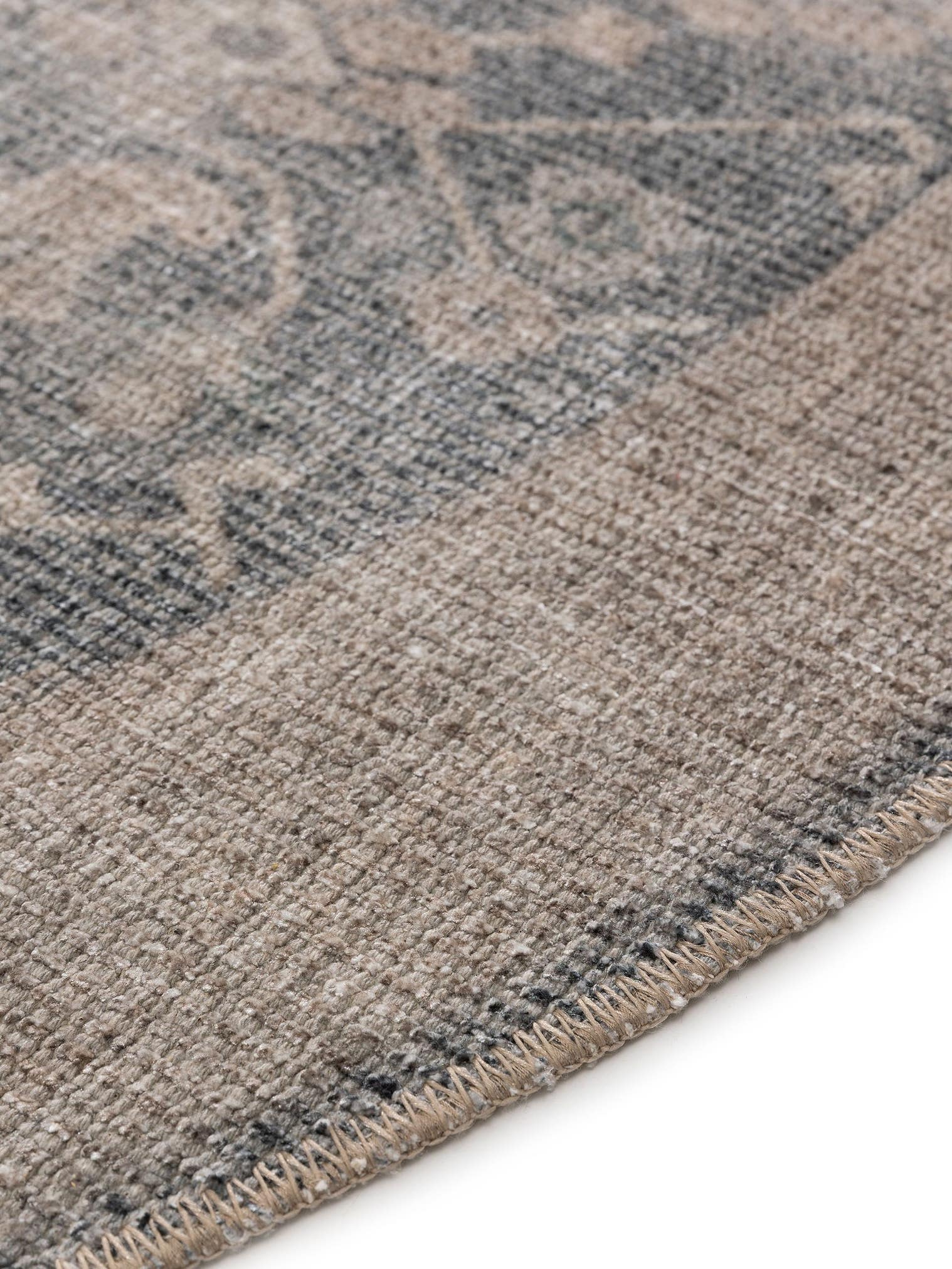 Tapijt van 50% Polyester, 50% Polycotton in Grijs met een 1- 5 mm hoge pool van benuta Nest