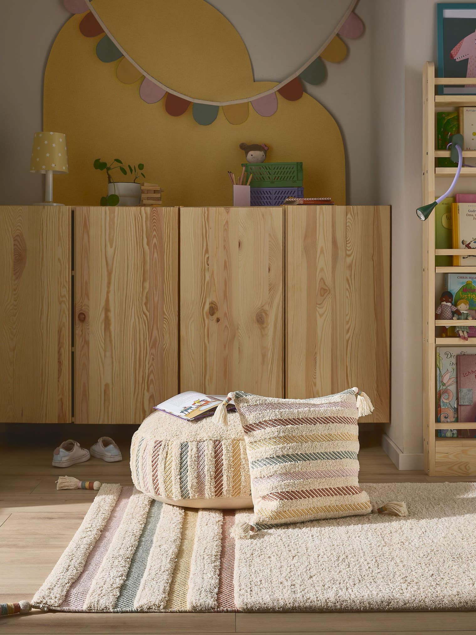 Pouf Lia Multicouleur en motif Rayures en 100% Coton de Lytte