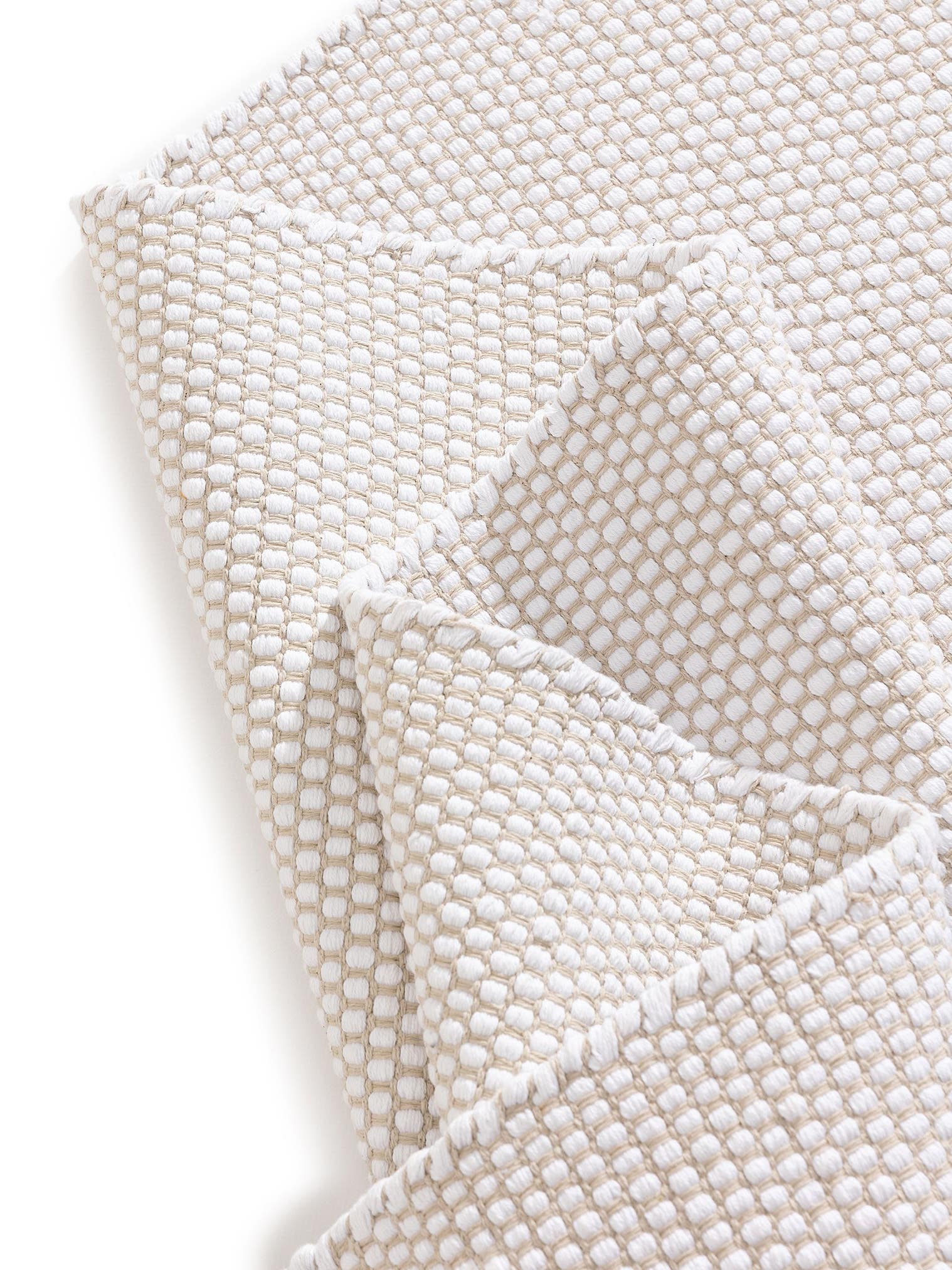 Teppich aus 100% Baumwolle in Beige mit bis 5 mm hohem Flor von benuta Basic