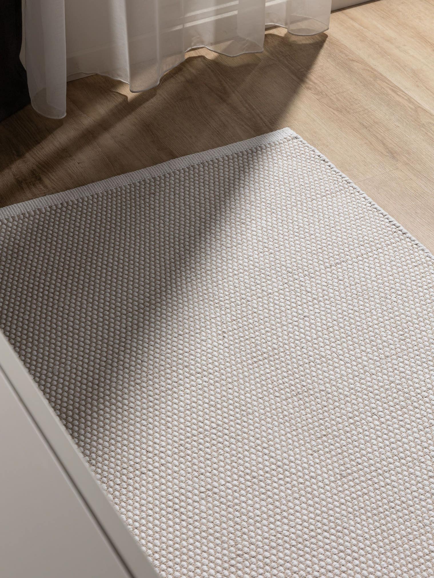 Teppich aus 100% Baumwolle in Beige mit bis 5 mm hohem Flor von benuta Basic