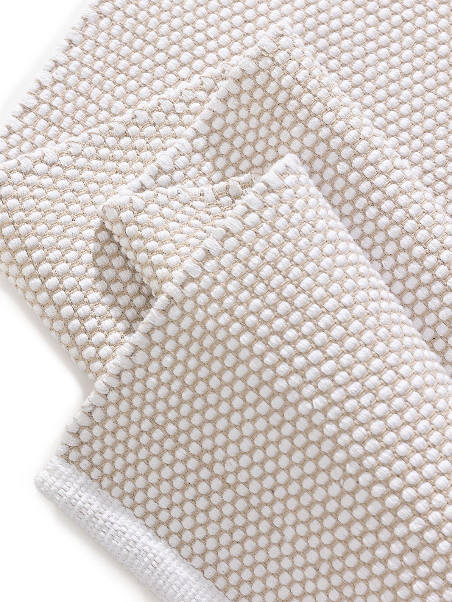 Teppich aus 100% Baumwolle in Beige mit bis 5 mm hohem Flor von benuta Basic