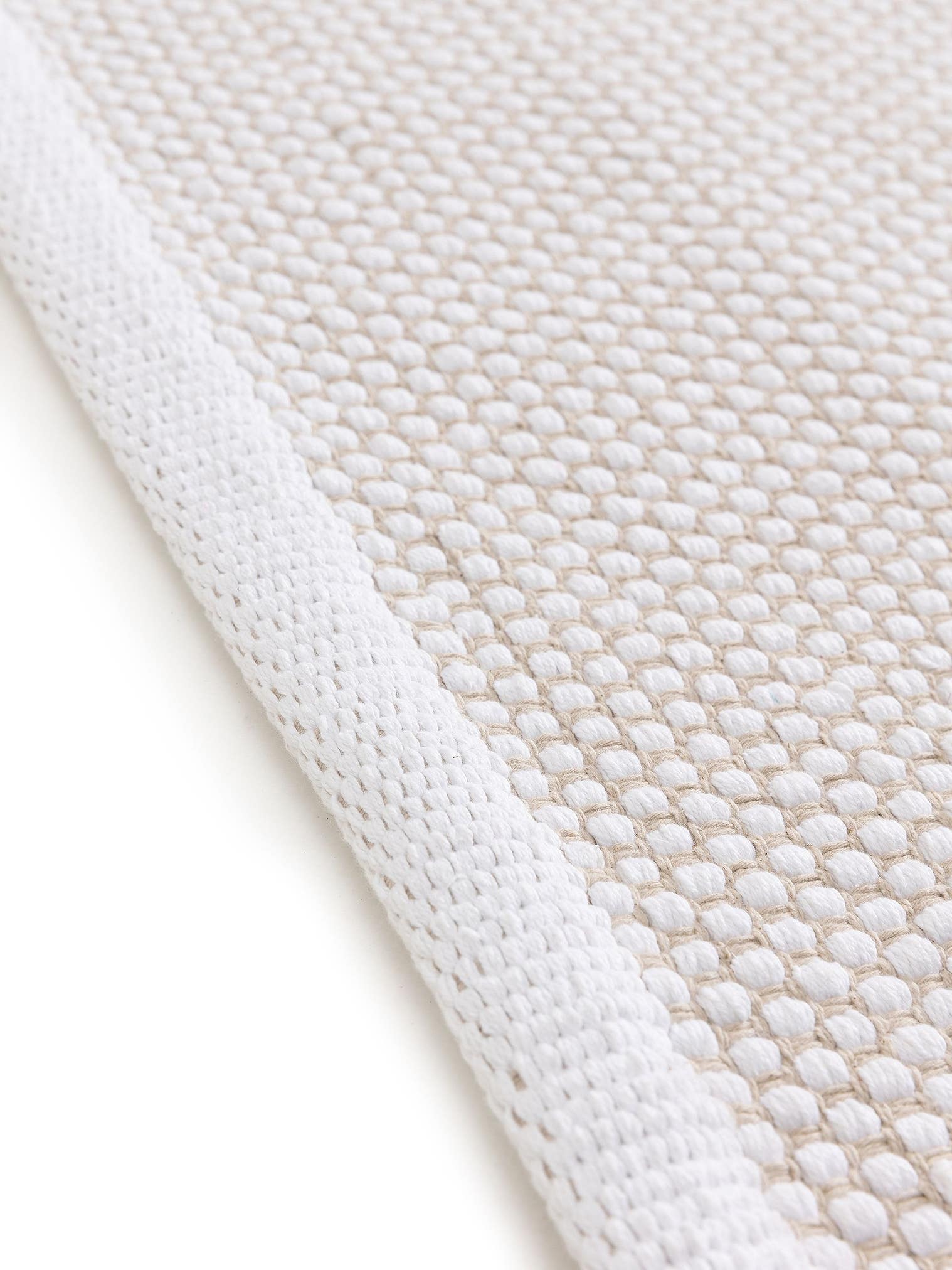 Teppich aus 100% Baumwolle in Beige mit bis 5 mm hohem Flor von benuta Basic