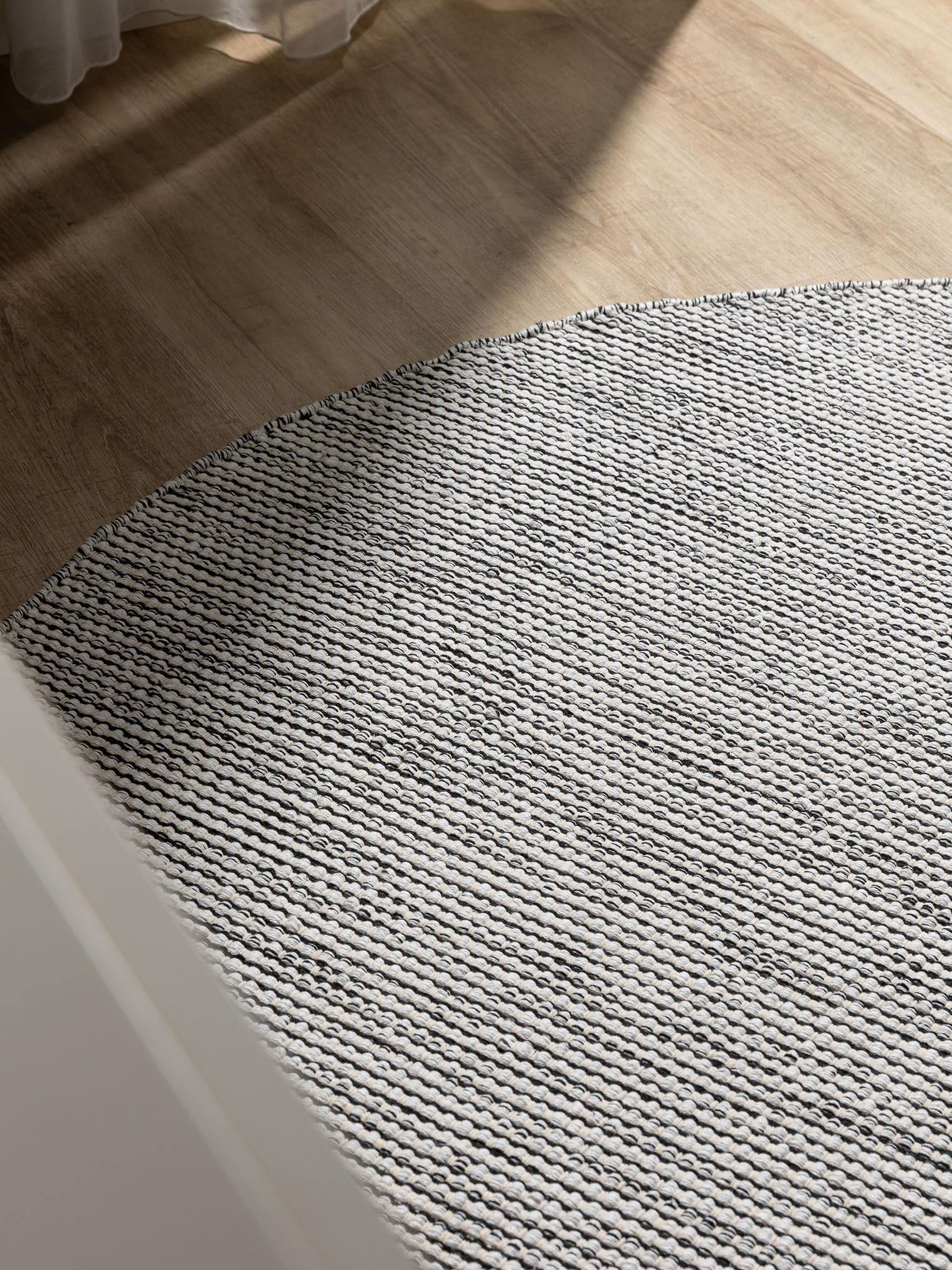 Teppich aus 100% Baumwolle in Beige mit bis 5 mm hohem Flor von benuta Basic