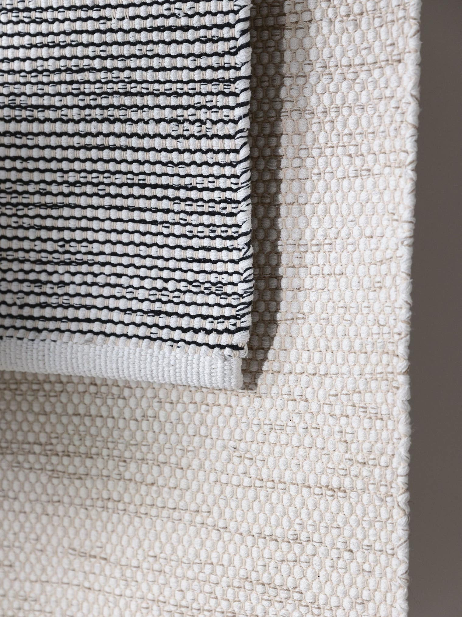 Rug made of 100% Cotton in Beige with a 1- 5 mm high pile by benuta Basic