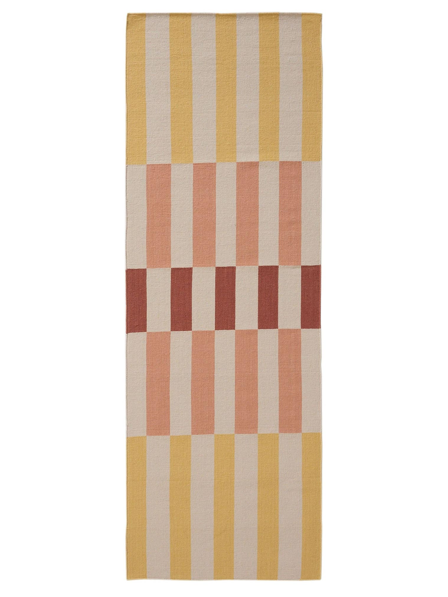 Rug made of 100% Wool in Yellow with a 1- 5 mm high pile by benuta Nest