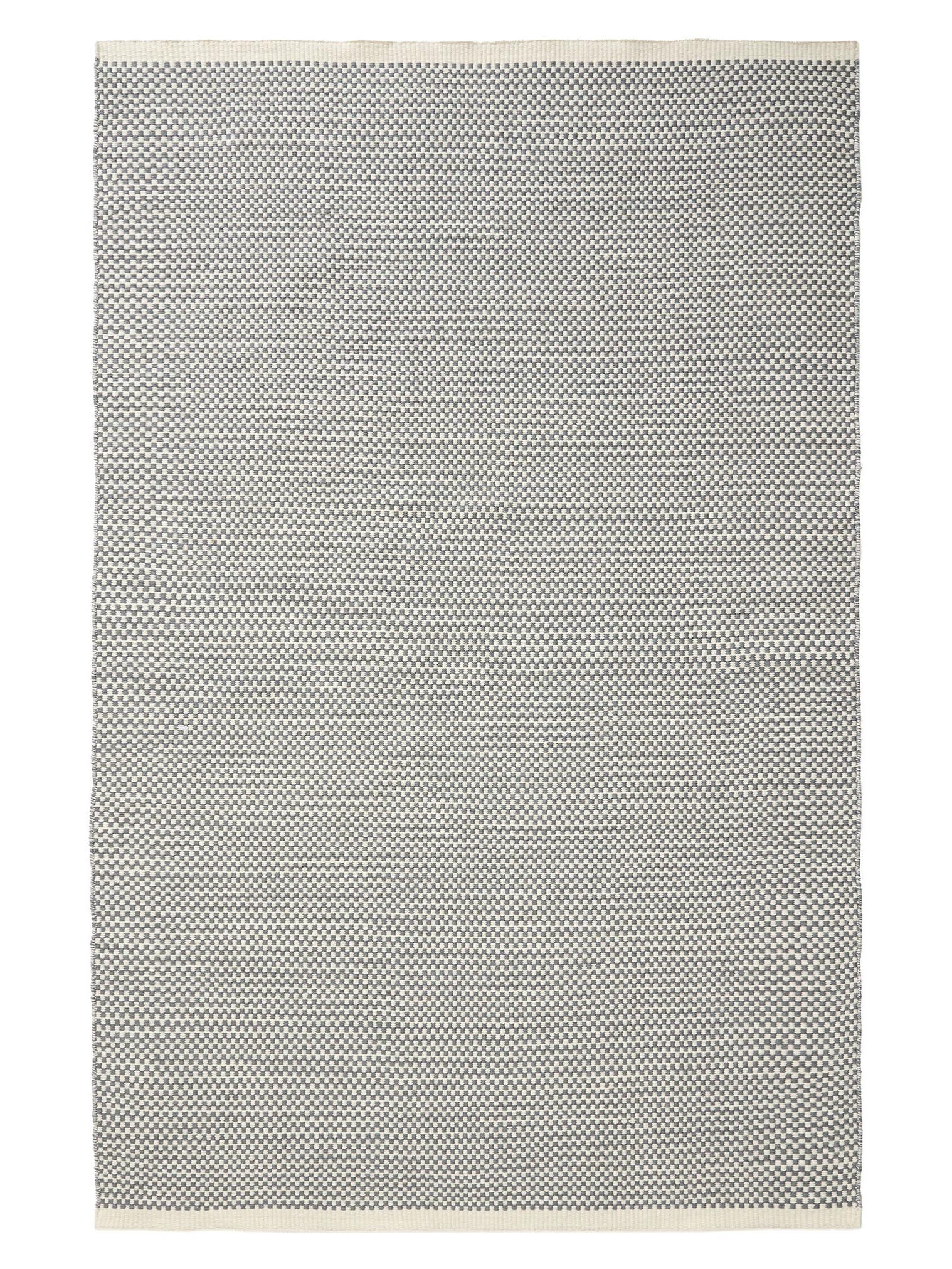 Teppich aus 100% Wolle (aus Neuseeland) in Grau mit bis 5 mm hohem Flor von benuta Pure