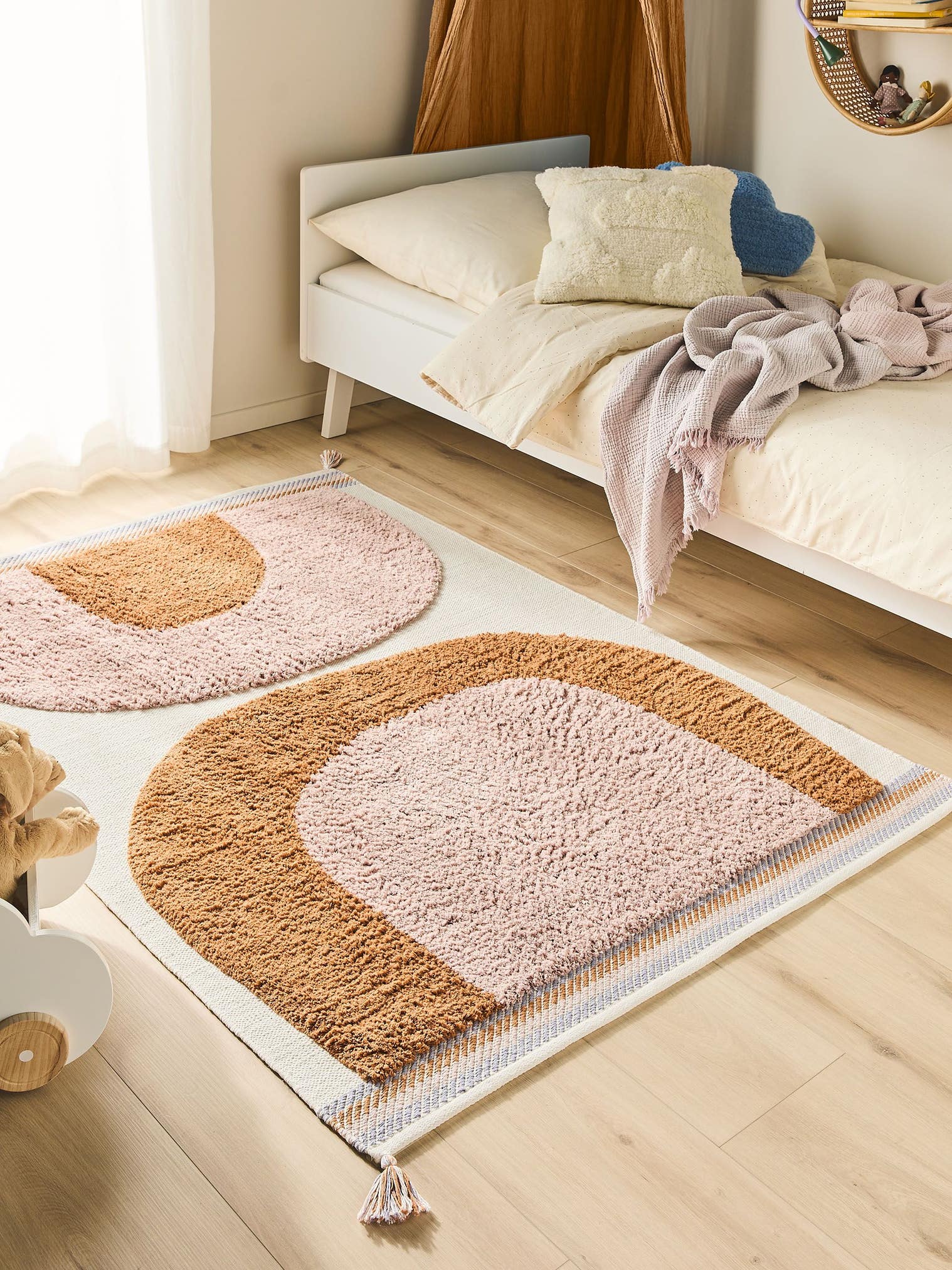 Rug made of 100% Cotton (organic) in Pink with a 21 - 30 mm high pile by Lytte