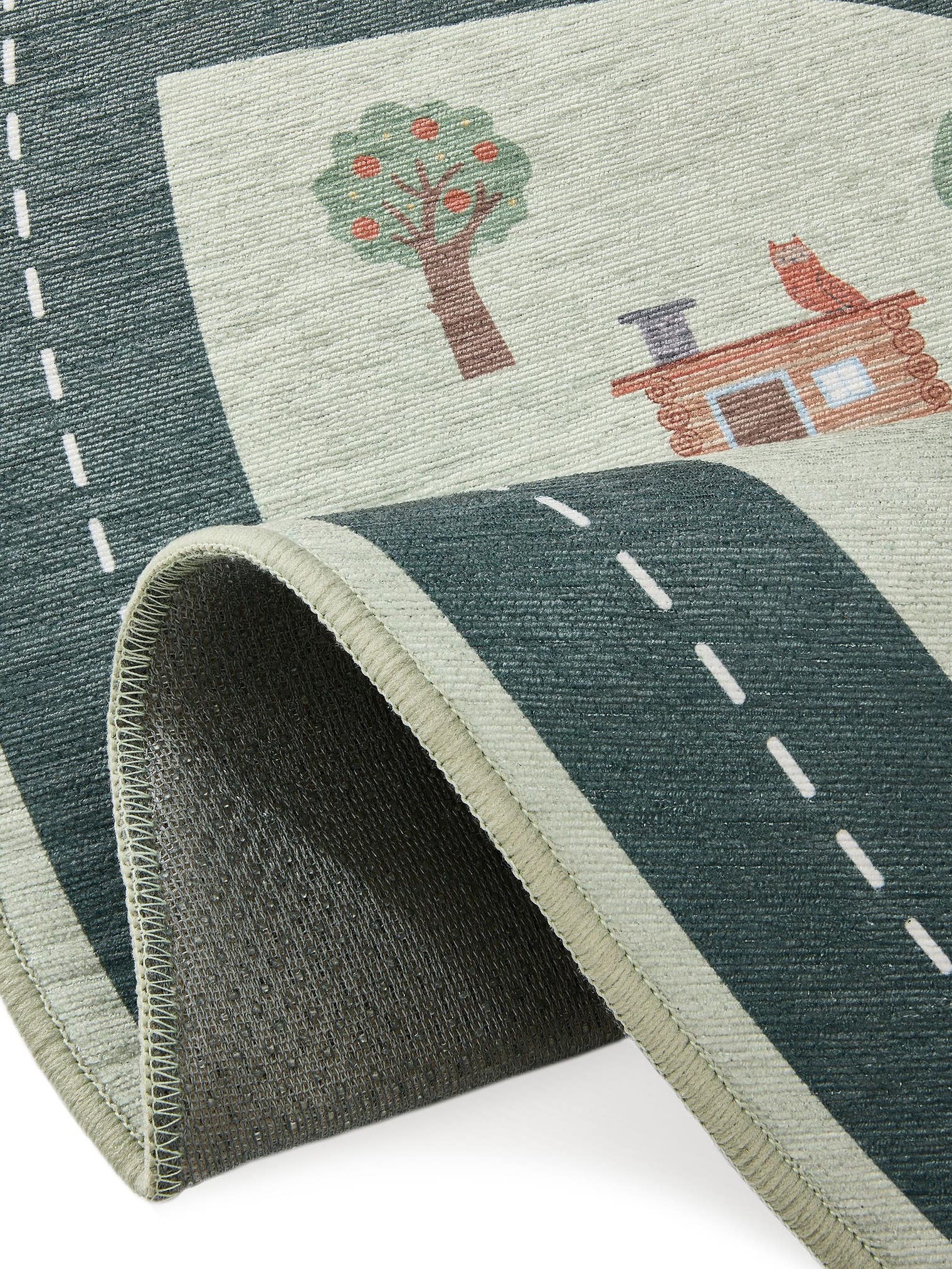 Matta av 100% Polyester i Grön med 1- 5 mm hög lugg från Lytte