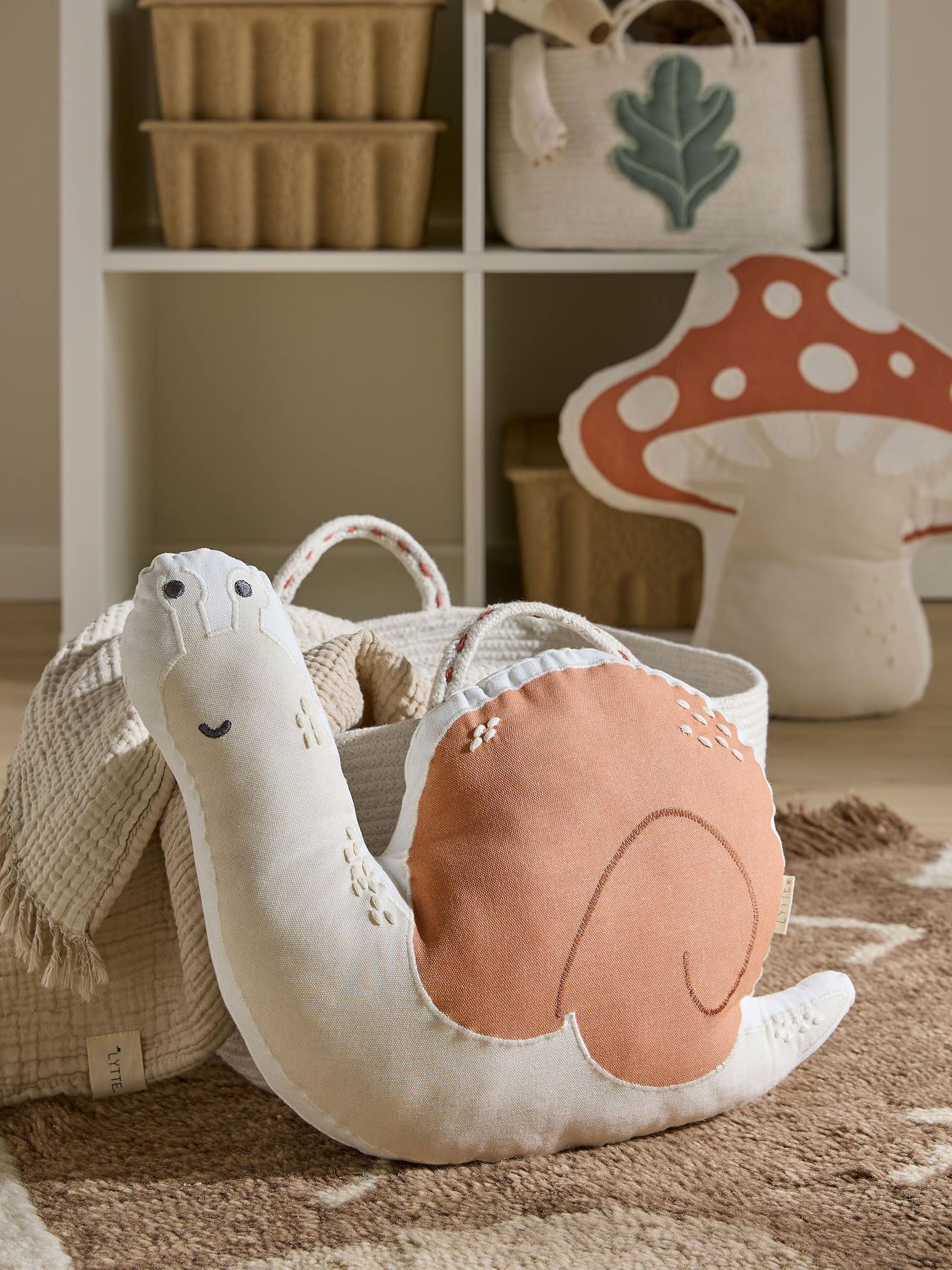 Coussin Isa Beige/Multicouleur en motif KidsDesign en 100% Coton de Lytte