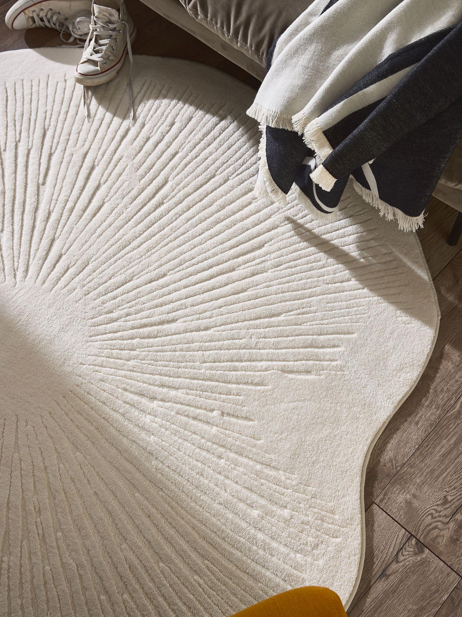 Tappeto di 100% Poliestere in Beige con pelo alto 6 - 10 mm da benuta Pop