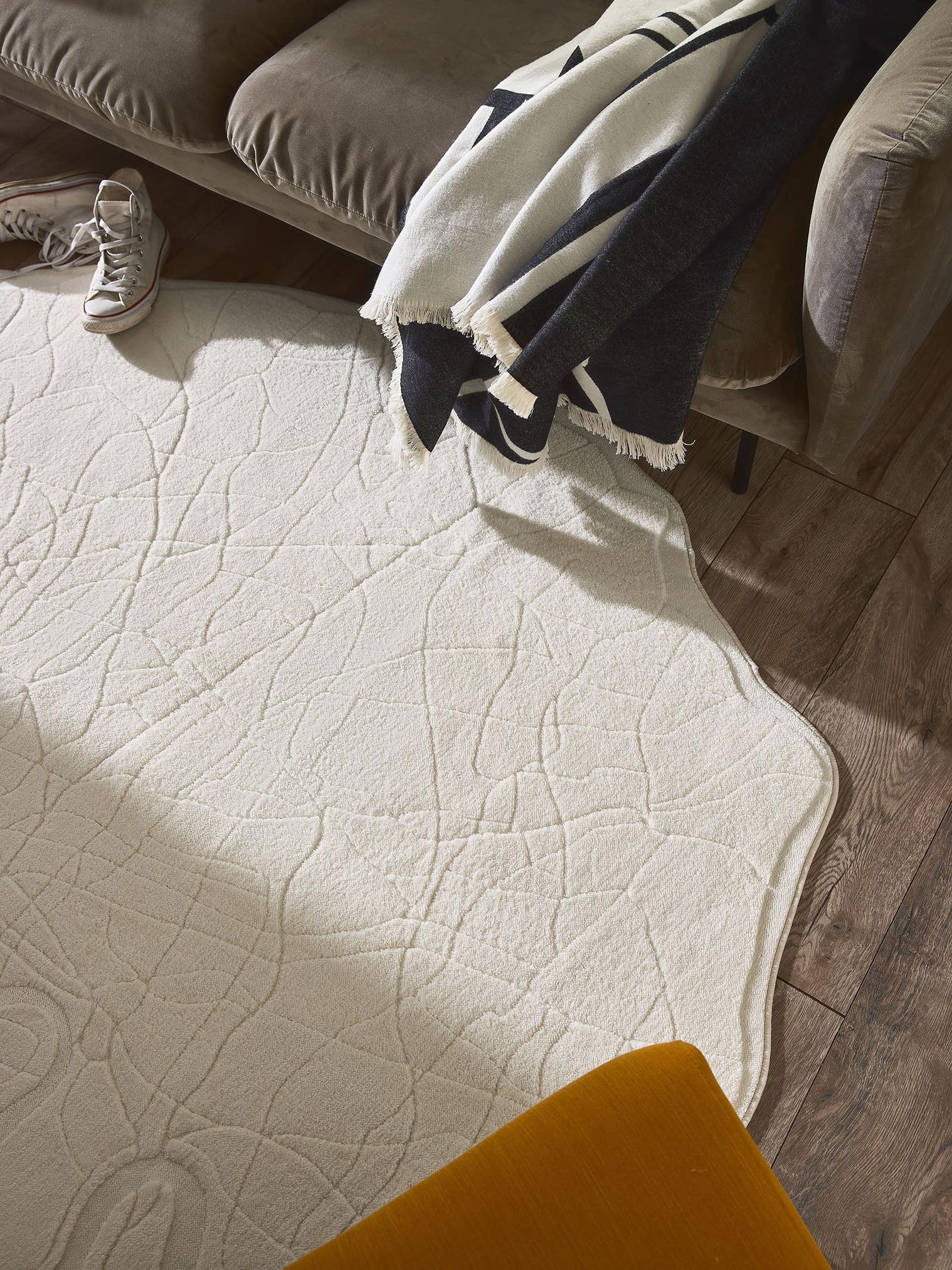 Tappeto di 100% Poliestere in Beige con pelo alto 6 - 10 mm da benuta Pop
