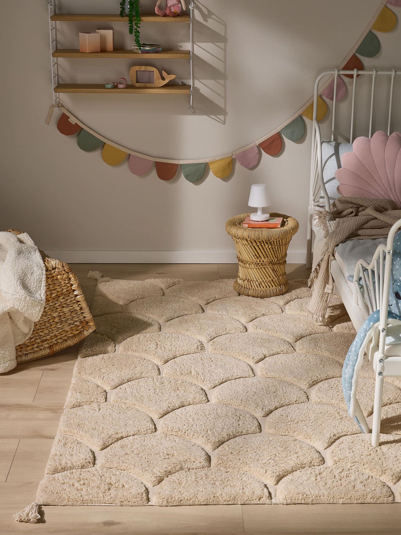 Teppich aus 100% Baumwolle (recycelt) in Beige mit 11 bis 20 mm hohem Flor von Lytte