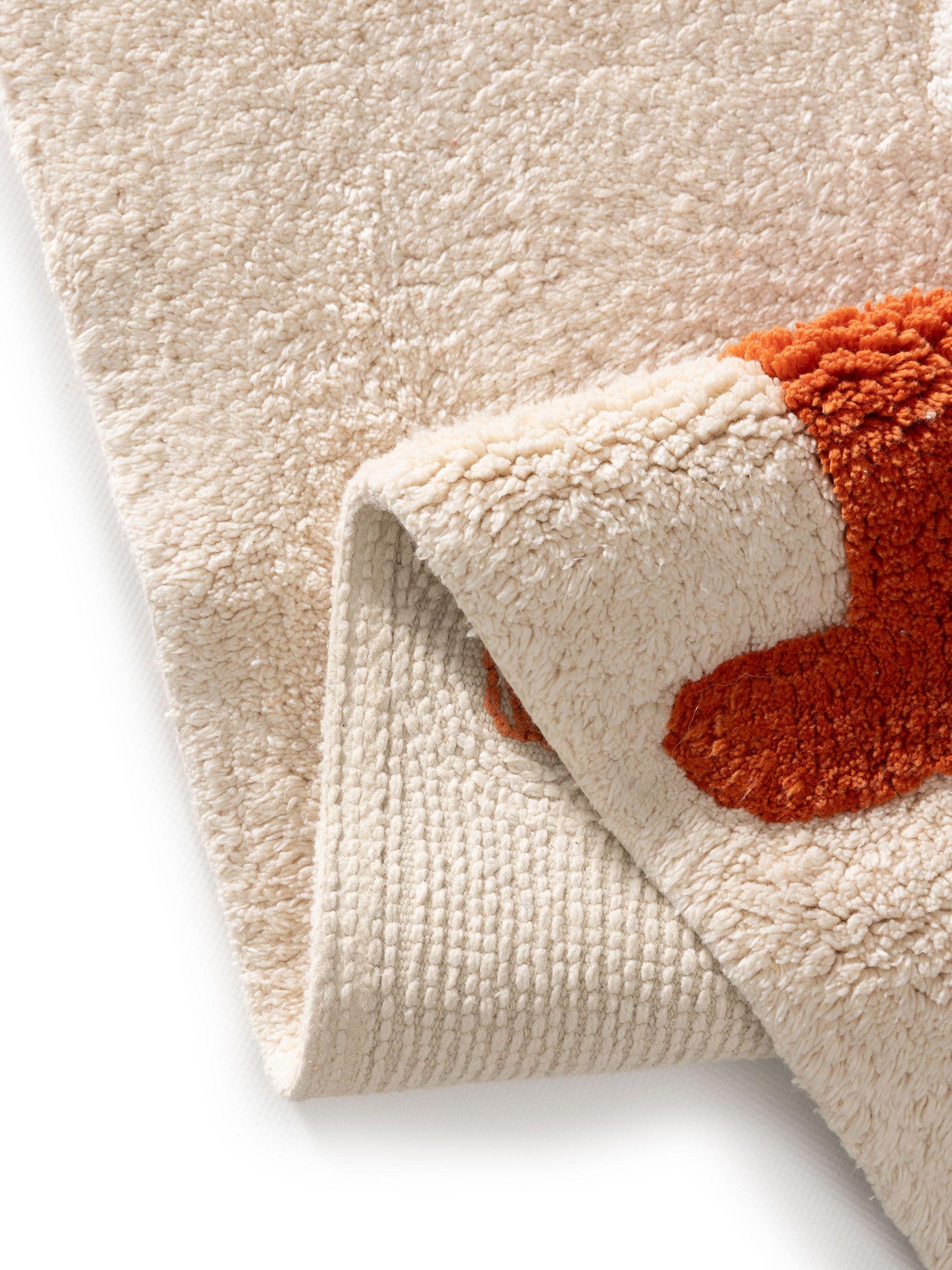 Rug made of 100% Cotton (recycled) in Beige with a 11 - 20 mm high pile by Lytte