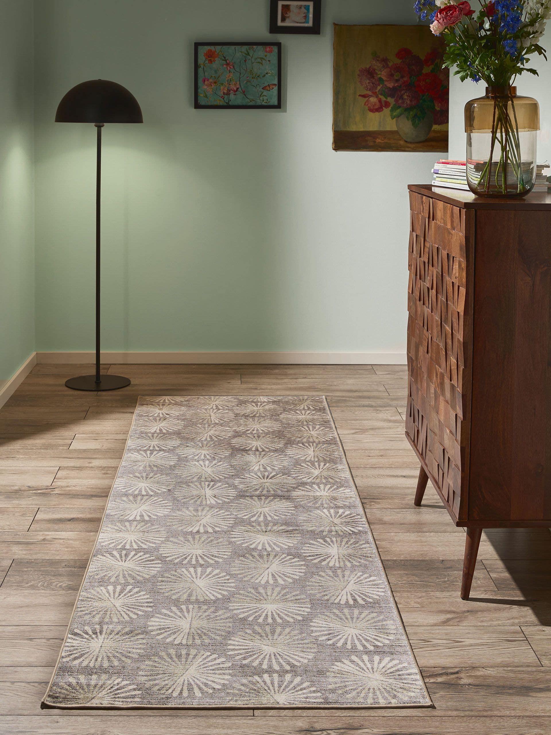 Alfombra de 100% Poliéster en Taupe con un pelo de {{Placeholder_Pile Height}} de altura de benuta Nest