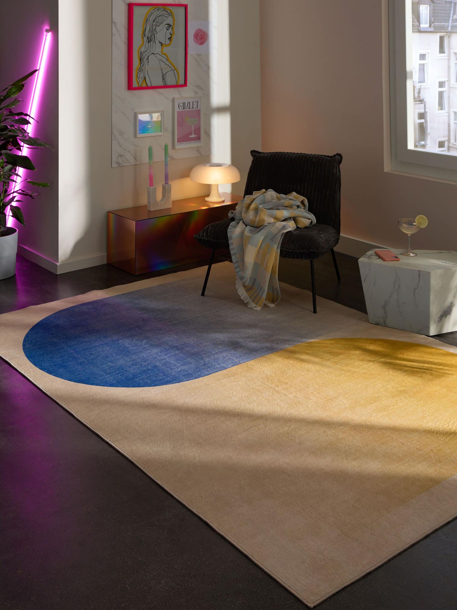 Tapijt van 100% Polyester in Blauw met een 1- 5 mm hoge pool van benuta Pop