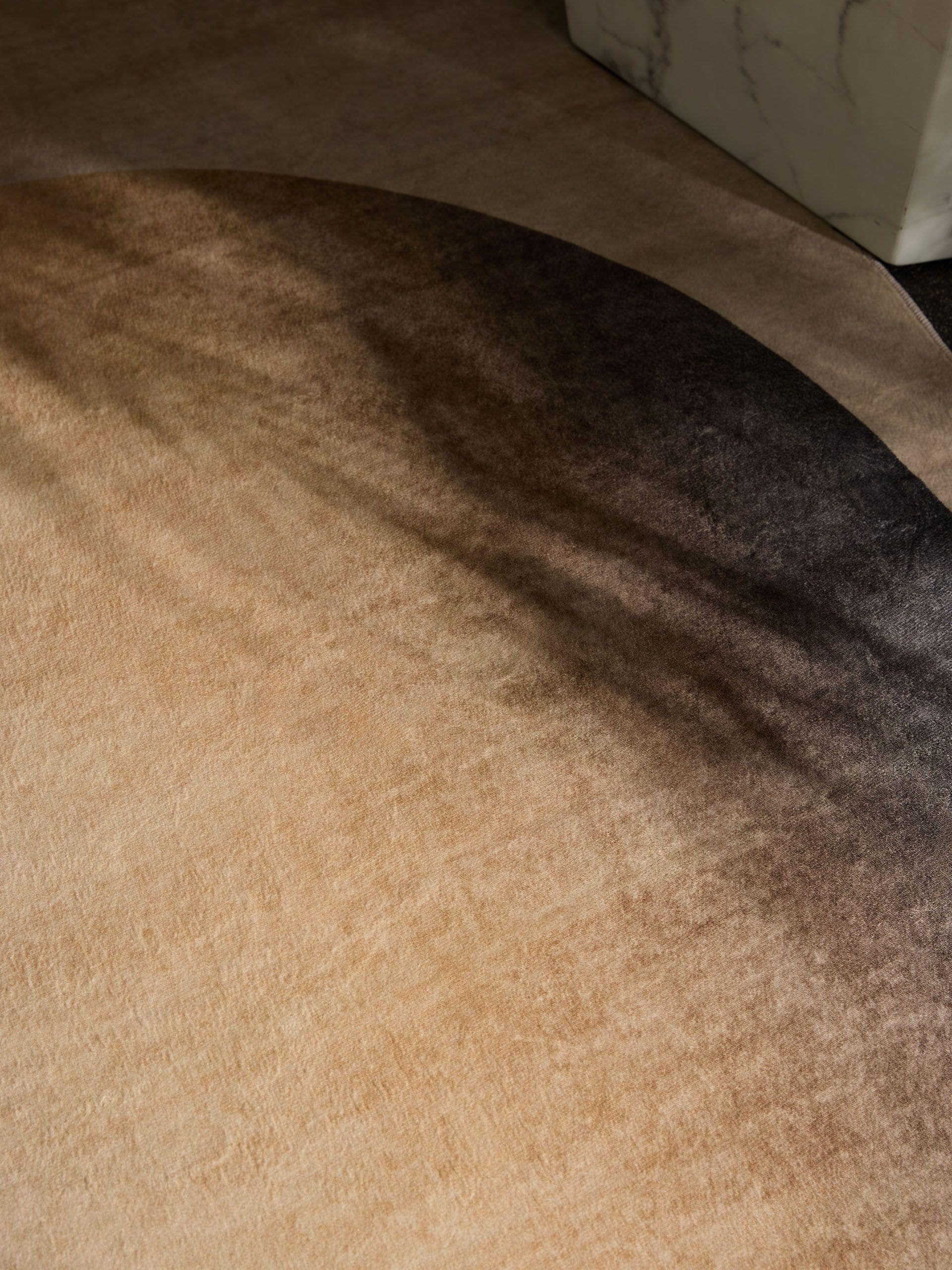 Rug made of 100% Polyester in Beige with a 1- 5 mm high pile by benuta Pop
