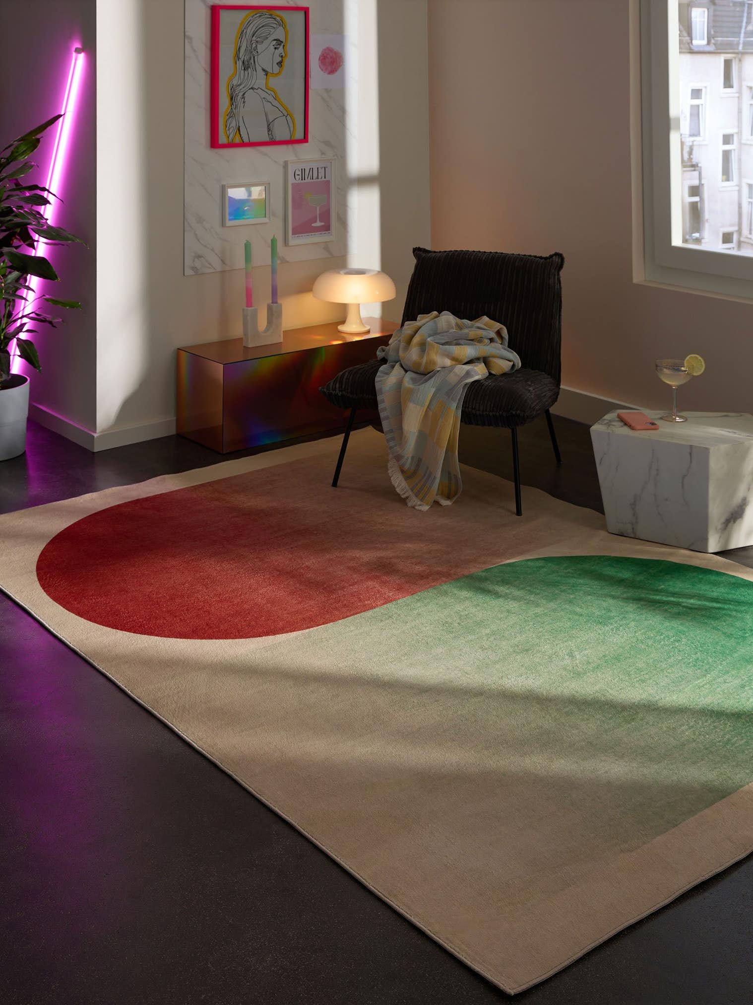 Tapijt van 100% Polyester in Beige met een 1- 5 mm hoge pool van benuta Pop