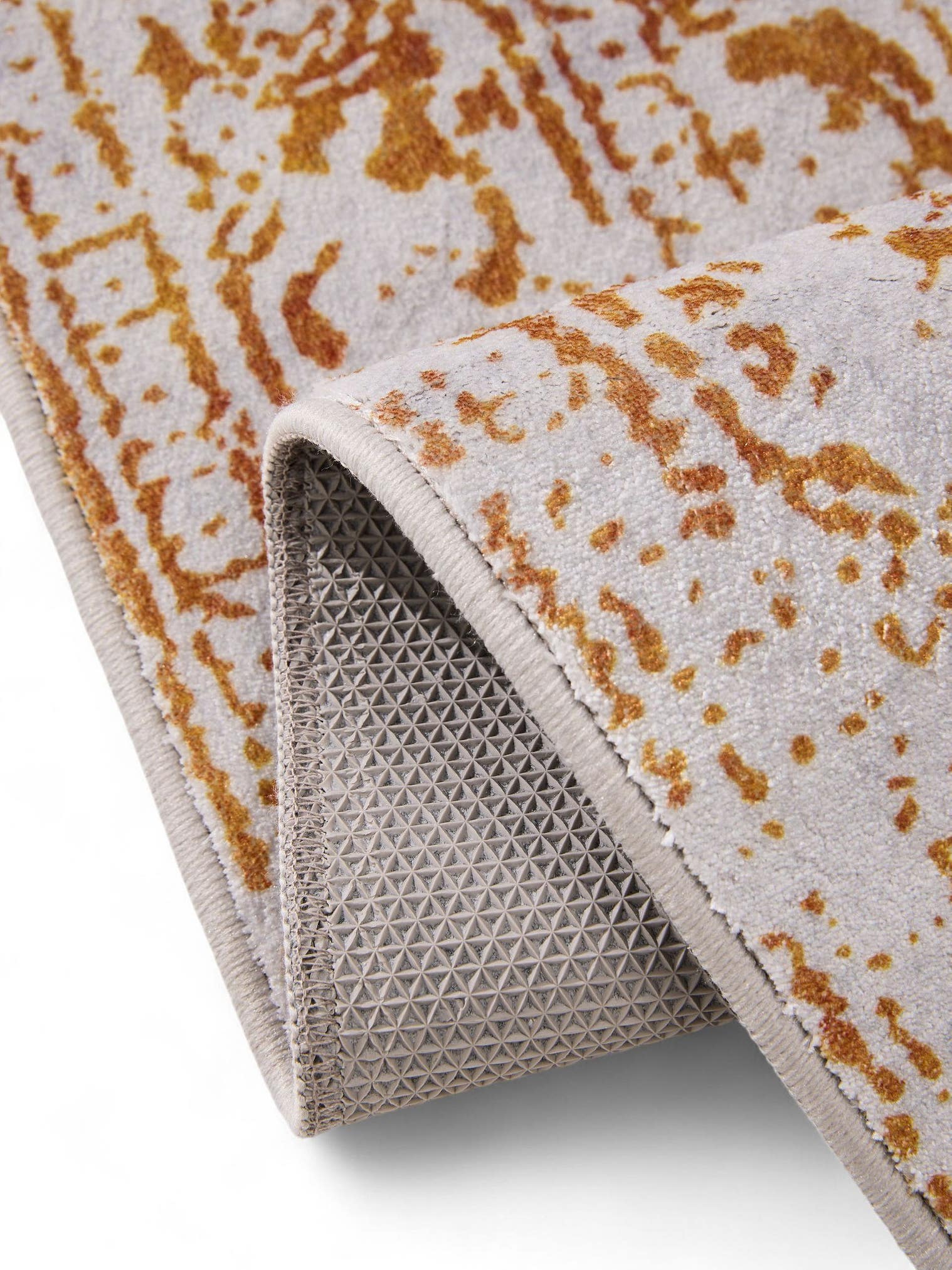 Tapis en 100% Polyester en Gris avec une pile de 1- 5 mm de hauteur de benuta Nest