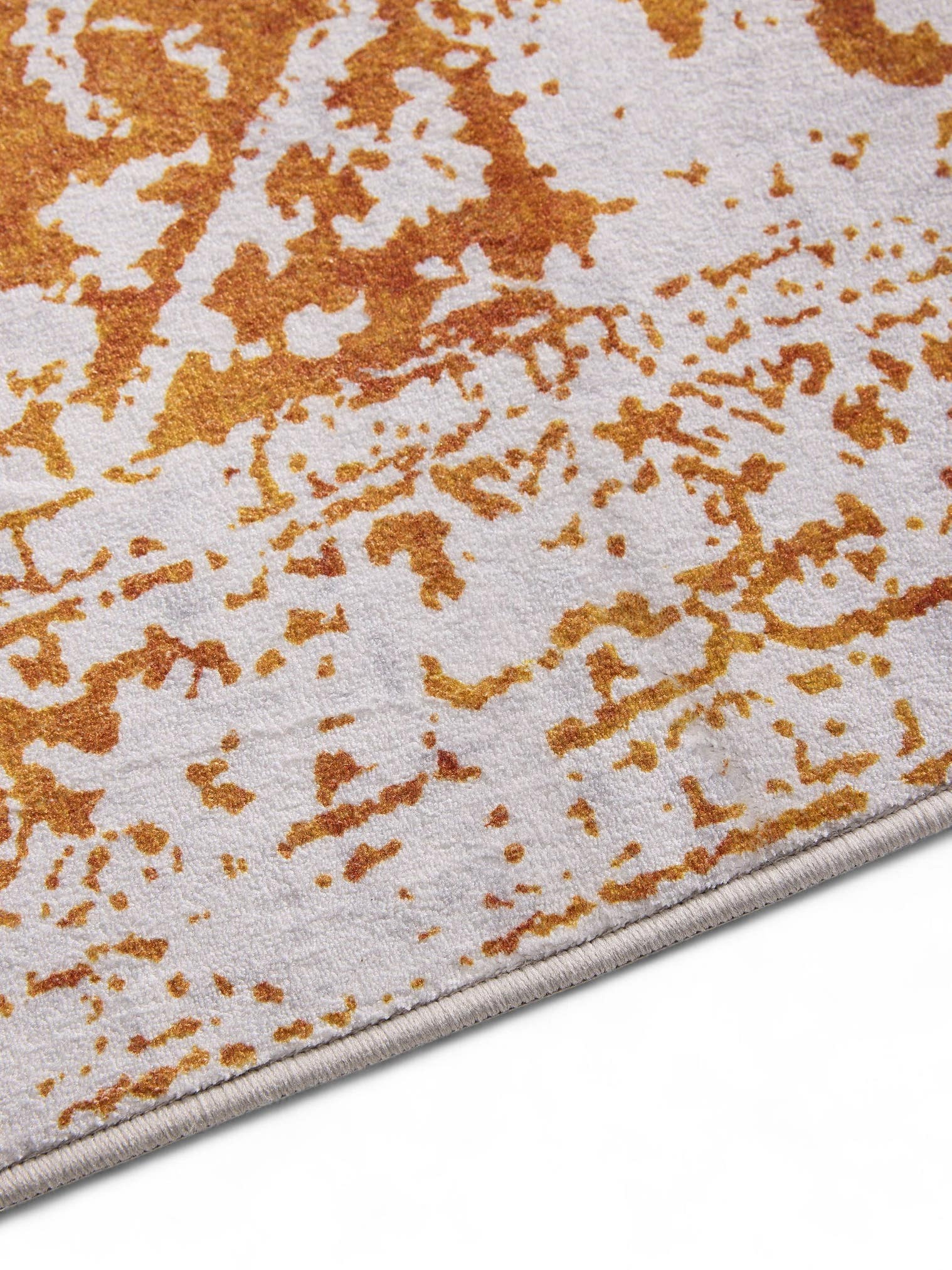 Tapis en 100% Polyester en Gris avec une pile de 1- 5 mm de hauteur de benuta Nest