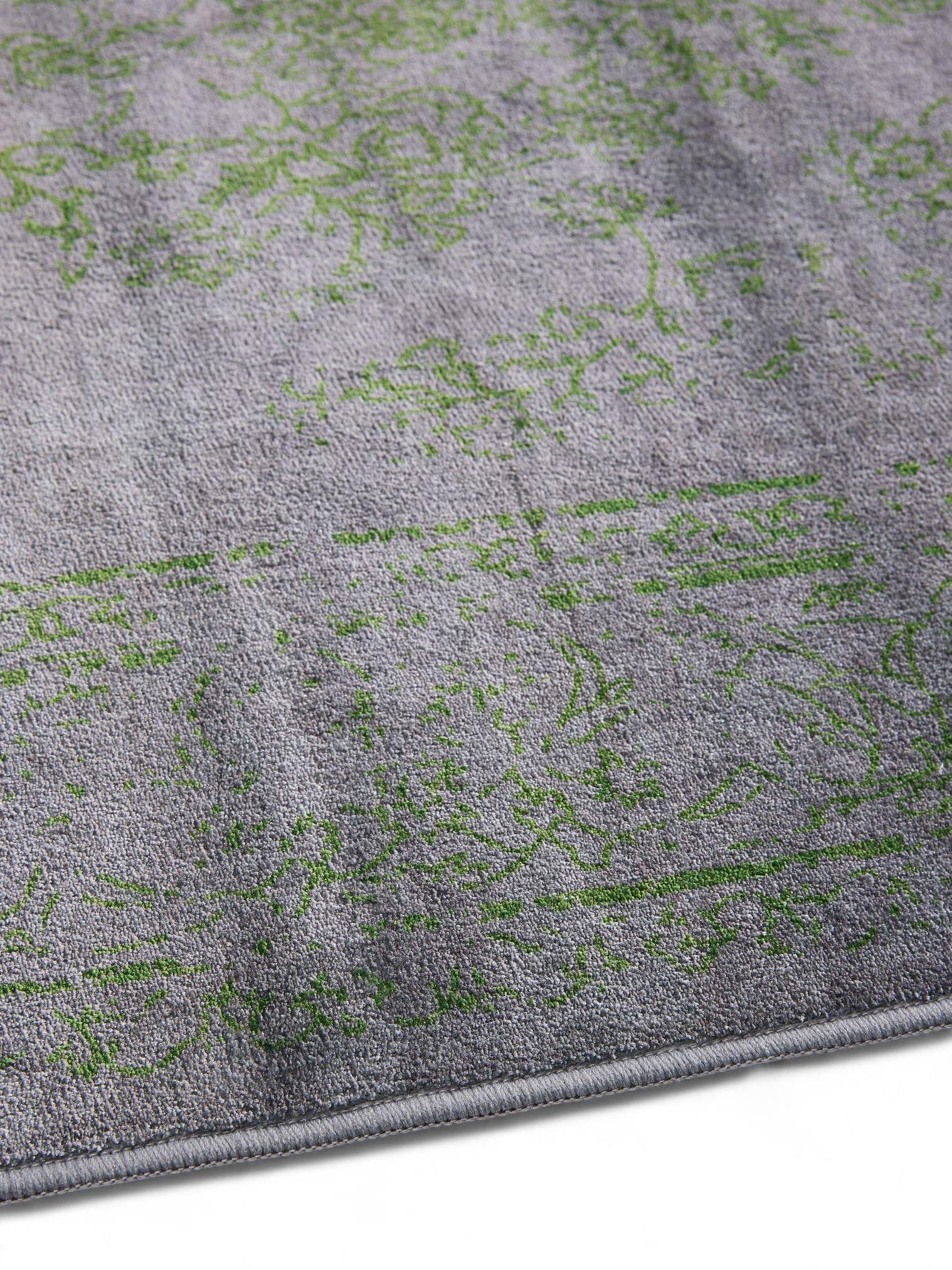 Tapis en 100% Polyester en Gris avec une pile de 1- 5 mm de hauteur de benuta Nest