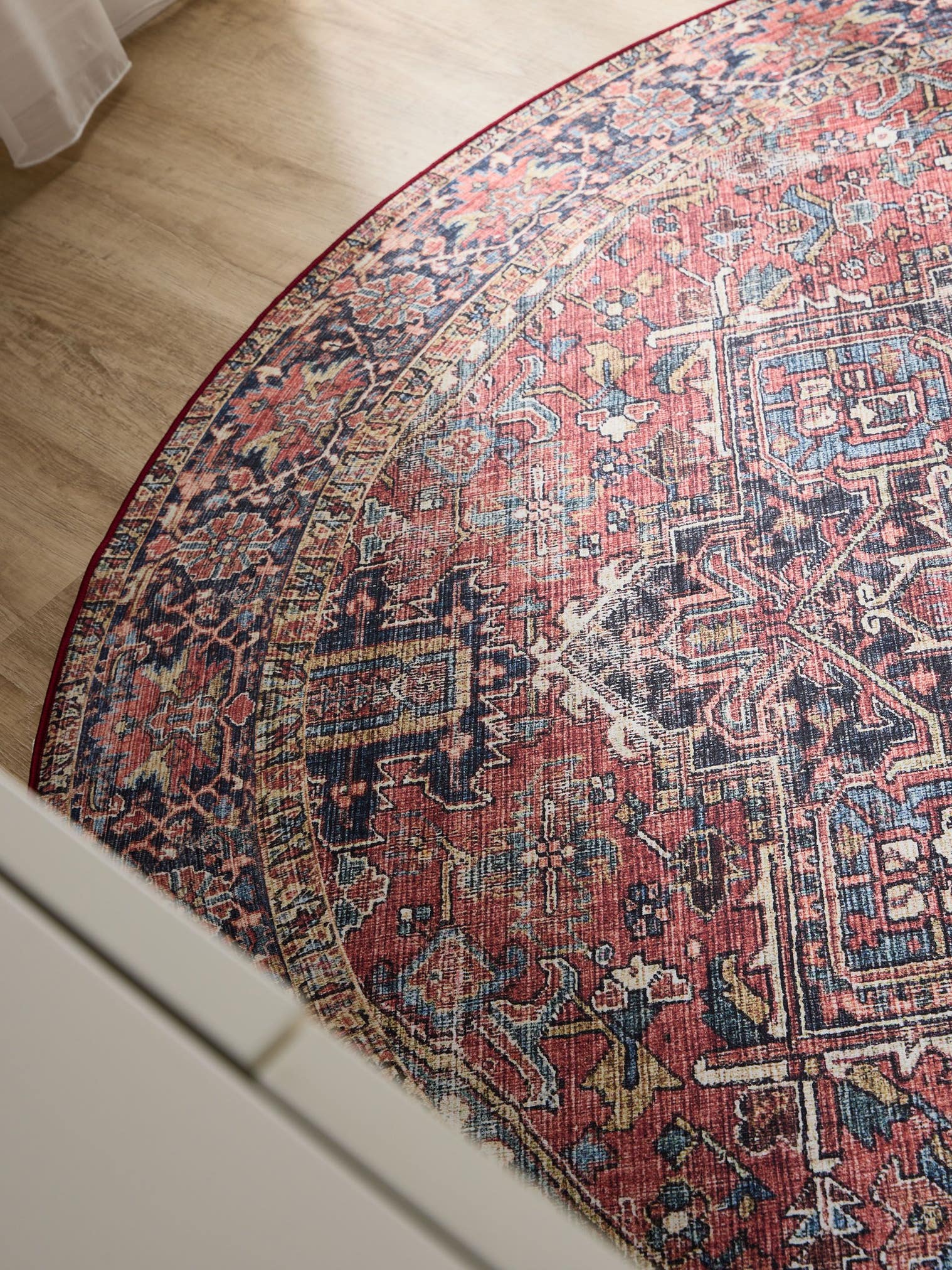 Rug made of 100% Polyester in Multicoloured with a 1- 5 mm high pile by benuta Basic