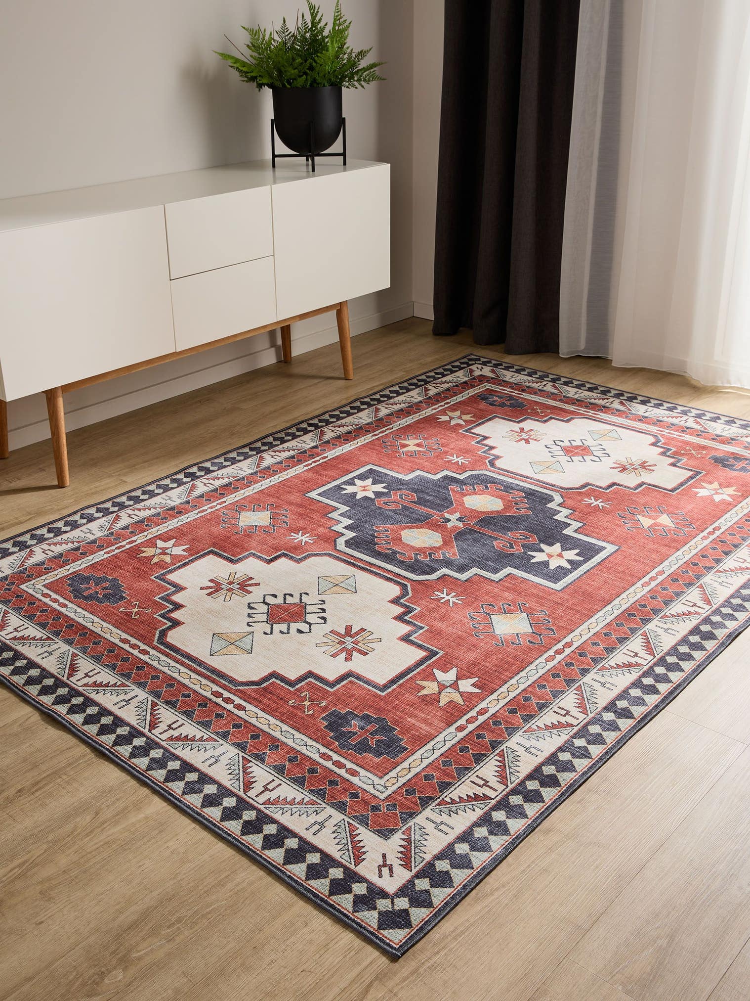 Rug made of 100% Polyester in Multicoloured with a 1- 5 mm high pile by benuta Basic
