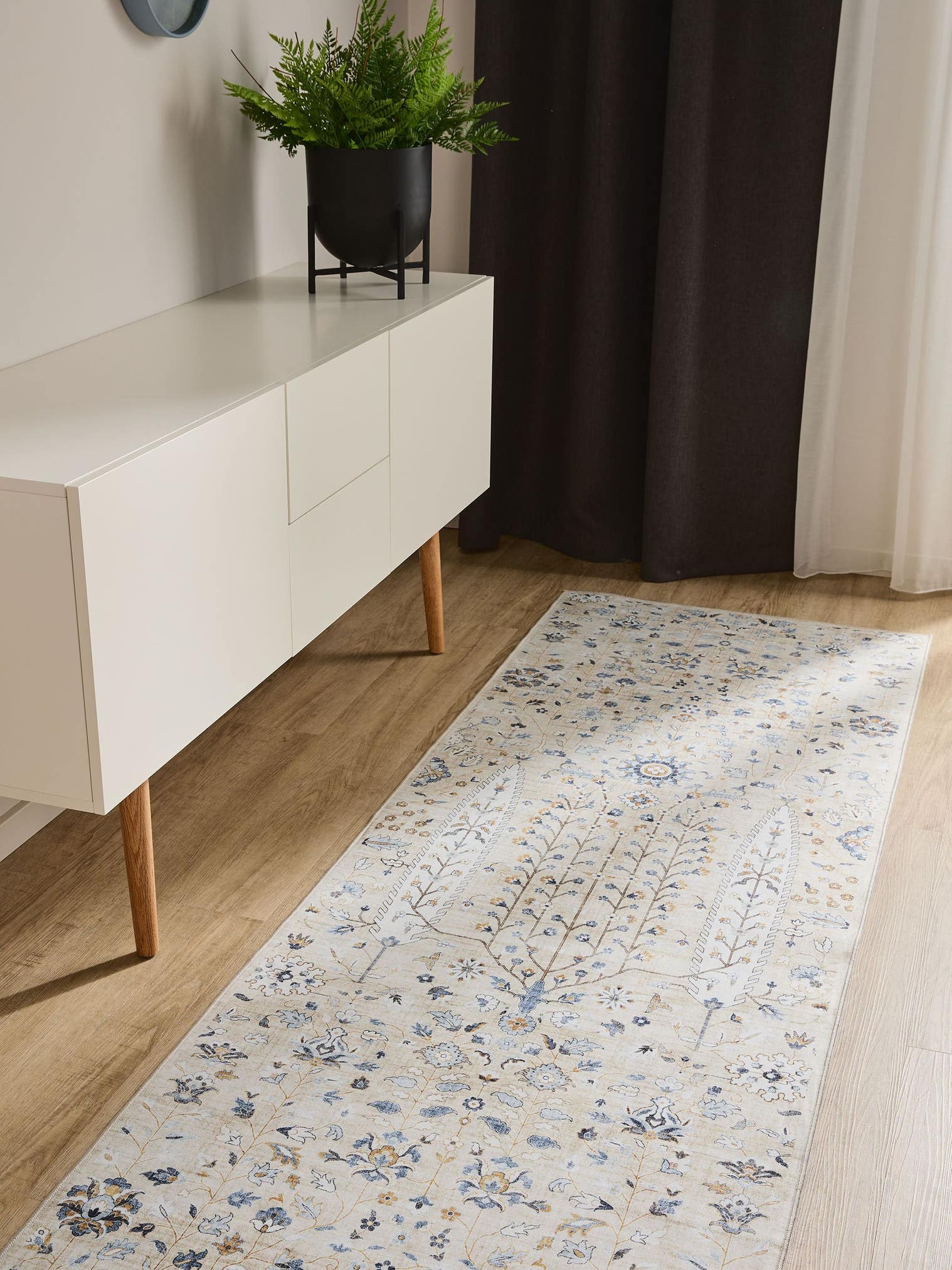 Alfombra de 100% Poliéster en Beige con un pelo de {{Placeholder_Pile Height}} de altura de benuta Basic
