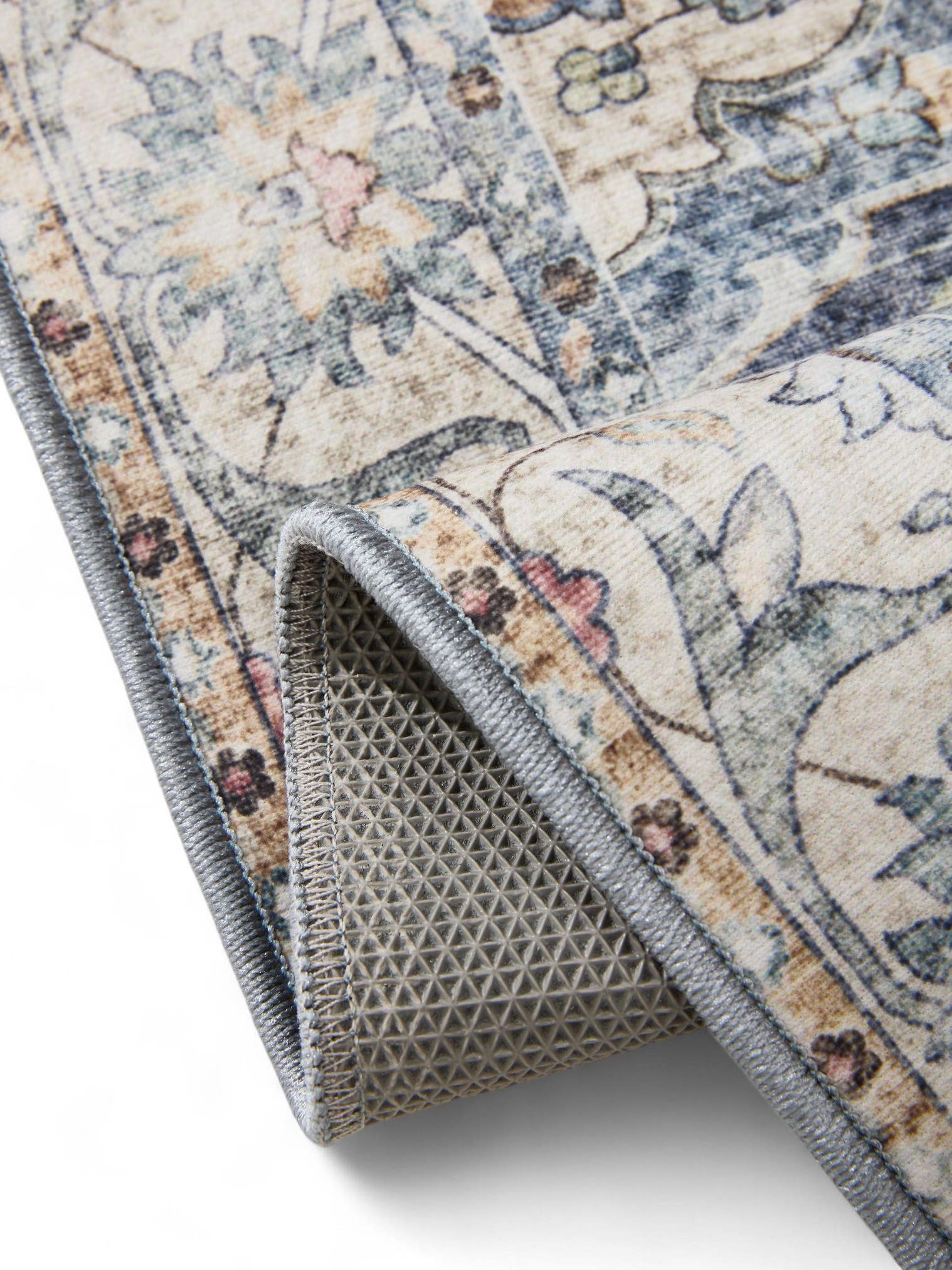 Teppe av 100 % polyester i Blå med opptil 5 mm høy lugg fra benuta Basic