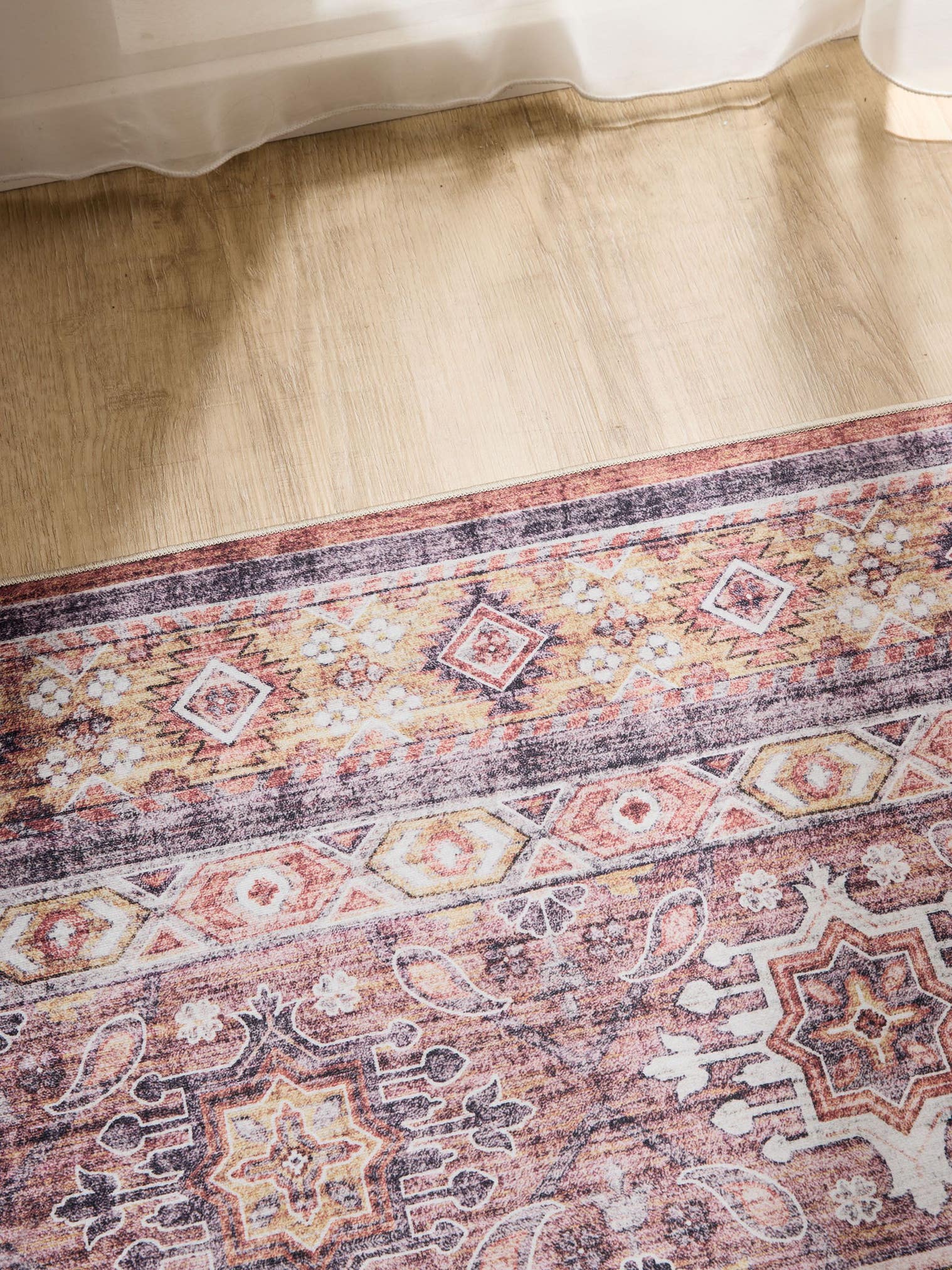 Tapis en 100% Polyester en Multicouleur avec une pile de 1- 5 mm de hauteur de benuta Basic